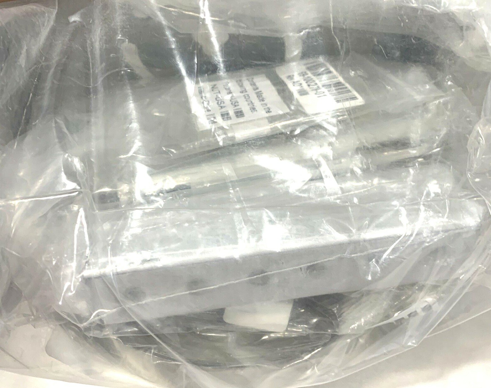 Cisco IW3700 Series Pole-Mount Kit 2″ – 16″