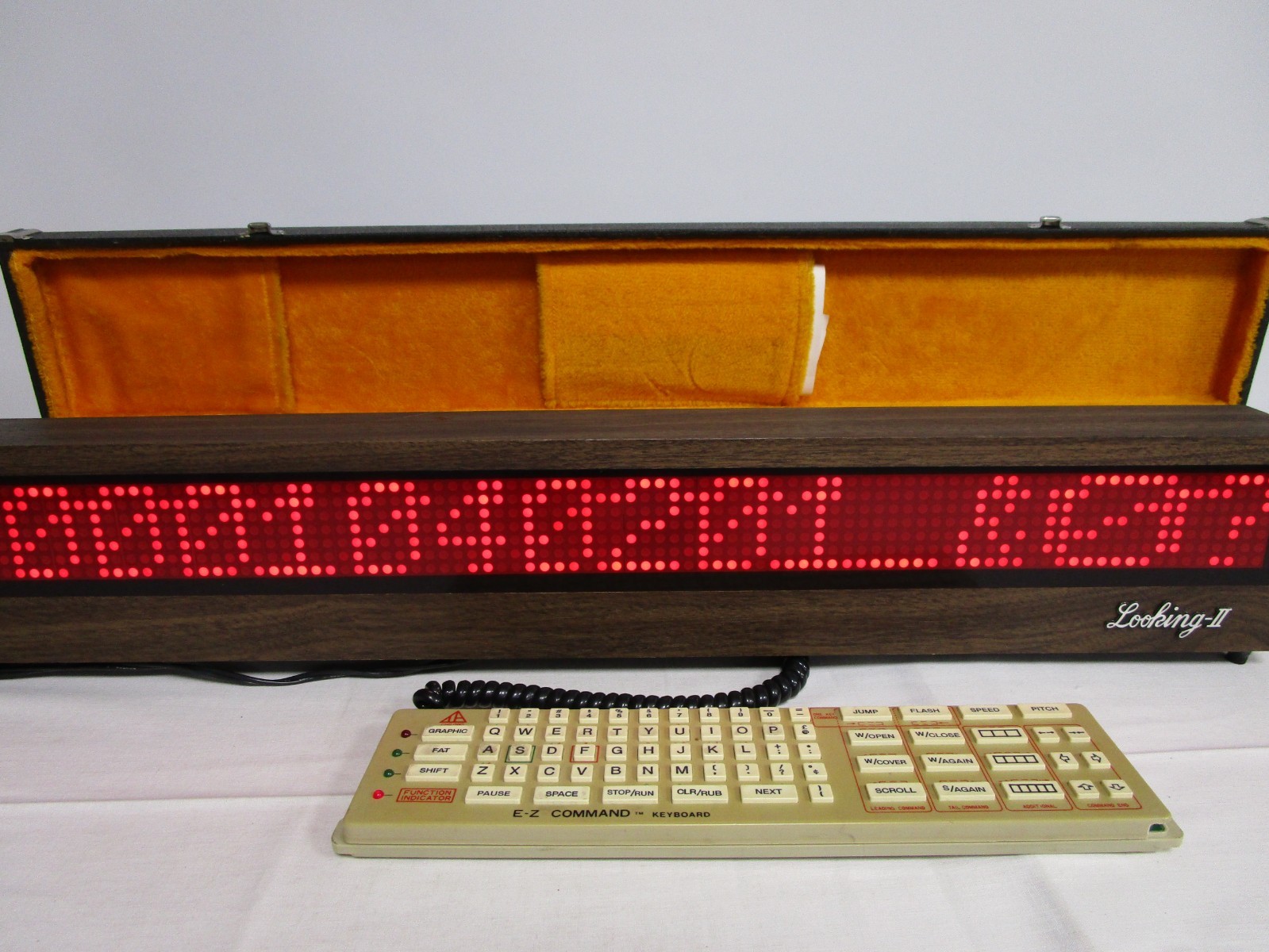 VTG Looking II- Retro Vid Game Store Advertising Board Chilong Game Corp w/ Case