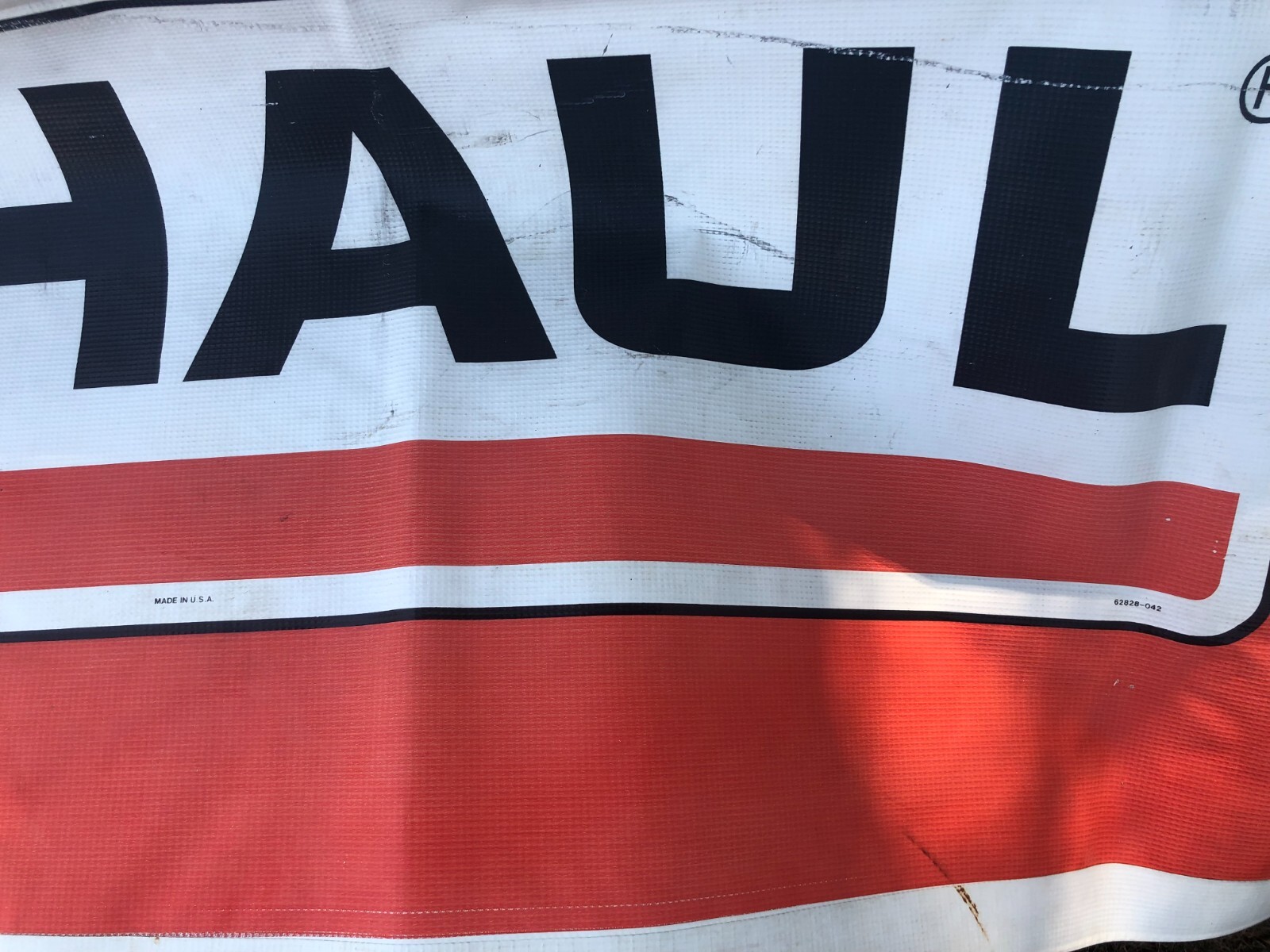 90’s UHAUL Vinyl Advertising Hanging Banner 9′ 9″ x 3′ 5 1/4″ Rectangular Shape