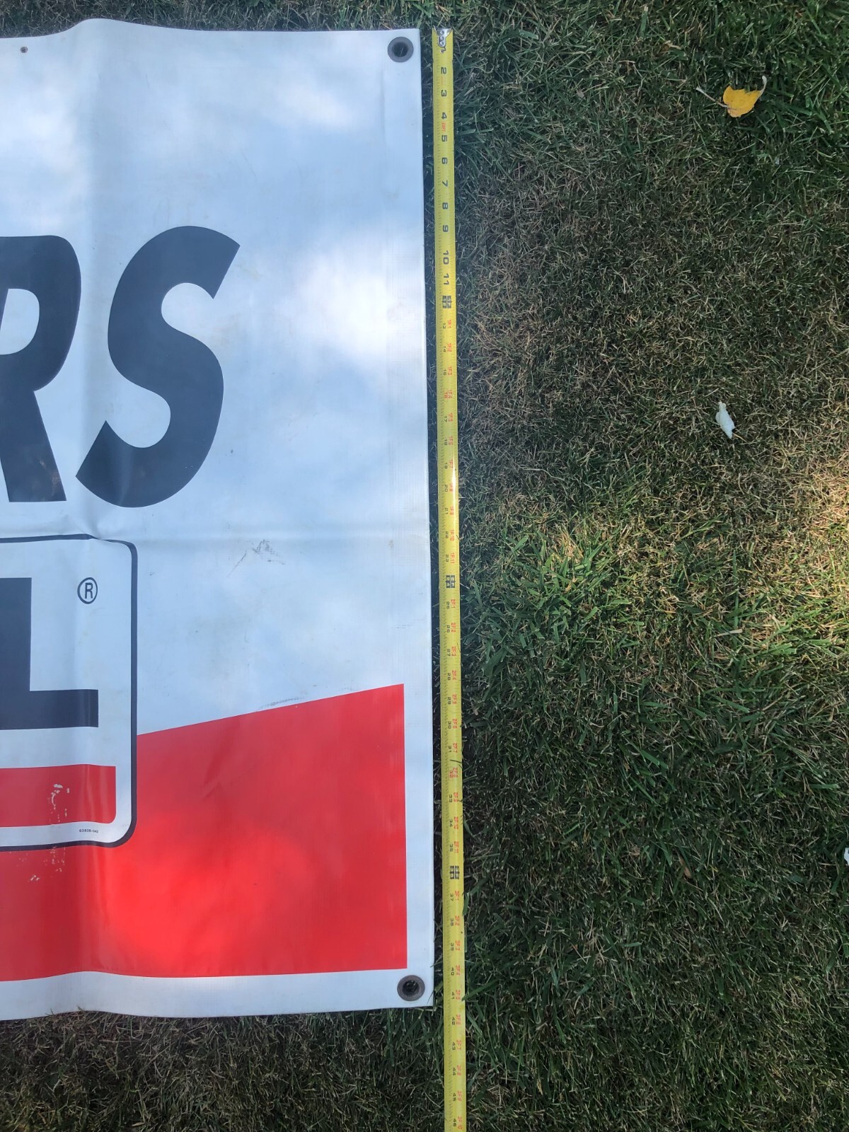 90’s UHAUL Vinyl Advertising Hanging Banner 9′ 9″ x 3′ 5 1/4″ Rectangular Shape