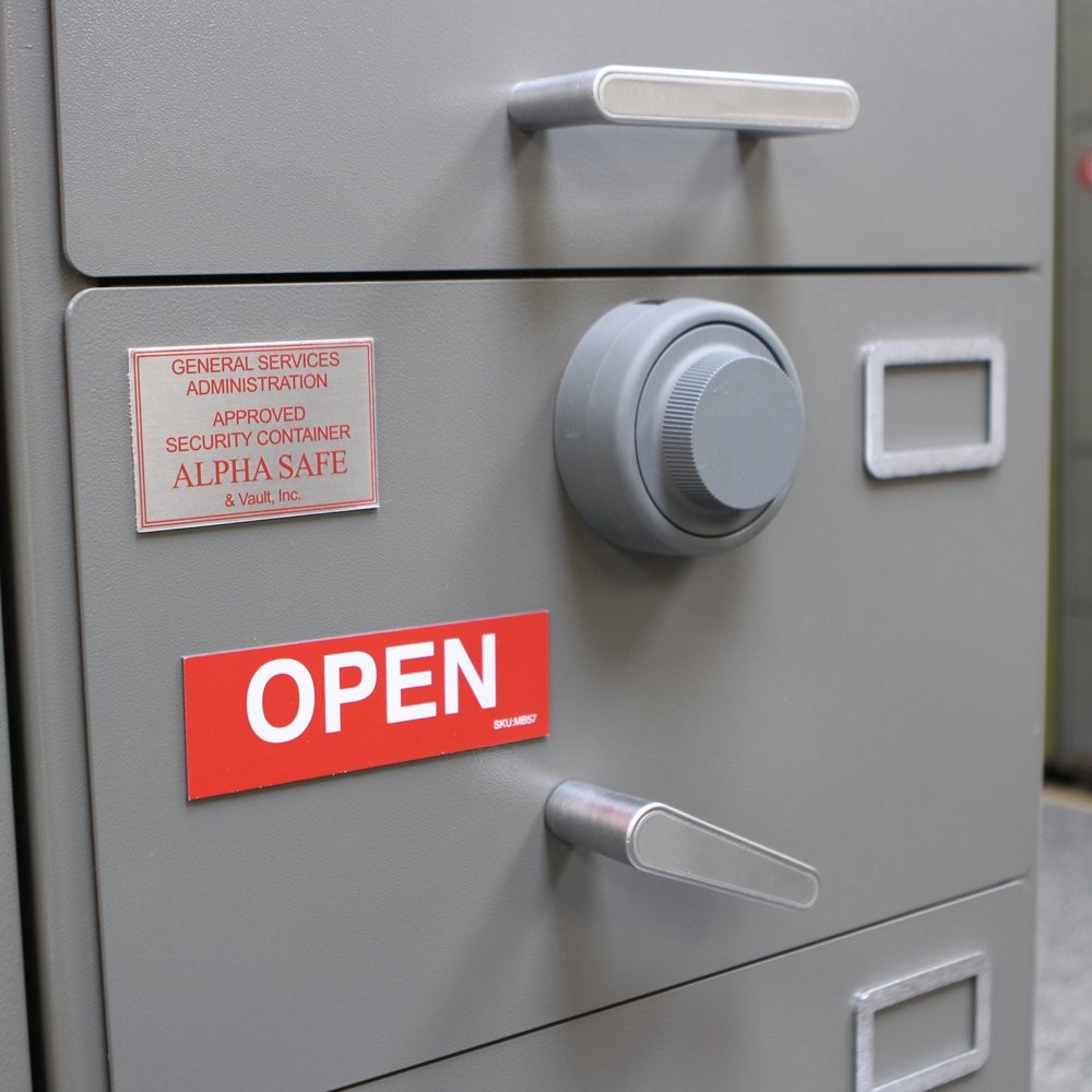 GSA Container Open/Closed Magnet 3 Pack