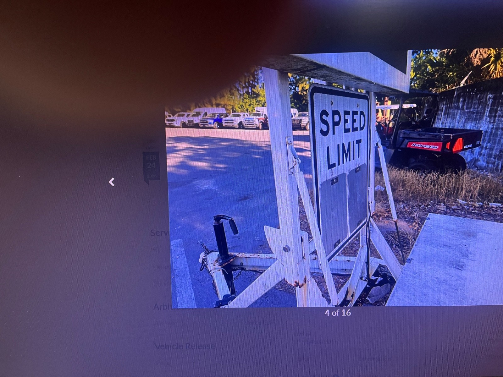Full Color Programmable LED Sign Board on Trailer – 4′ High x 8′ Wide – USA Made