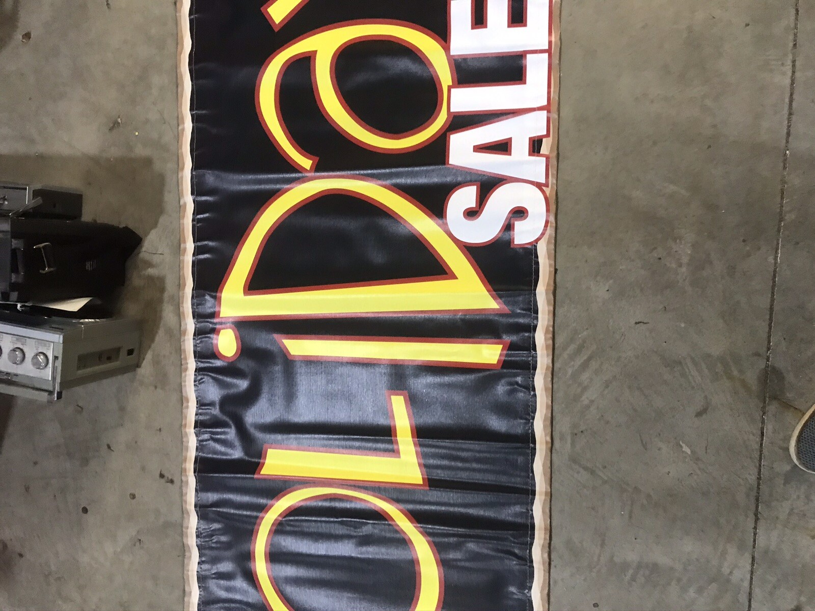 HOLIDAY SALE BANNER SIGN RETAIL STORE Black Yellow White 58X 24 Inches