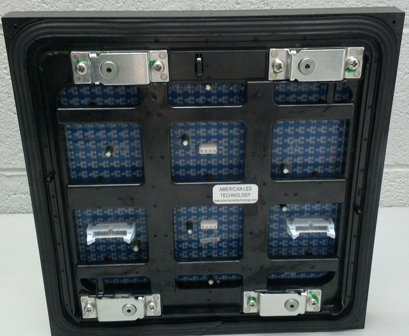 P10mm Outdoor/Indoor LED UniDisplay Digital Screen Module DIP347,320×320mm HUB73