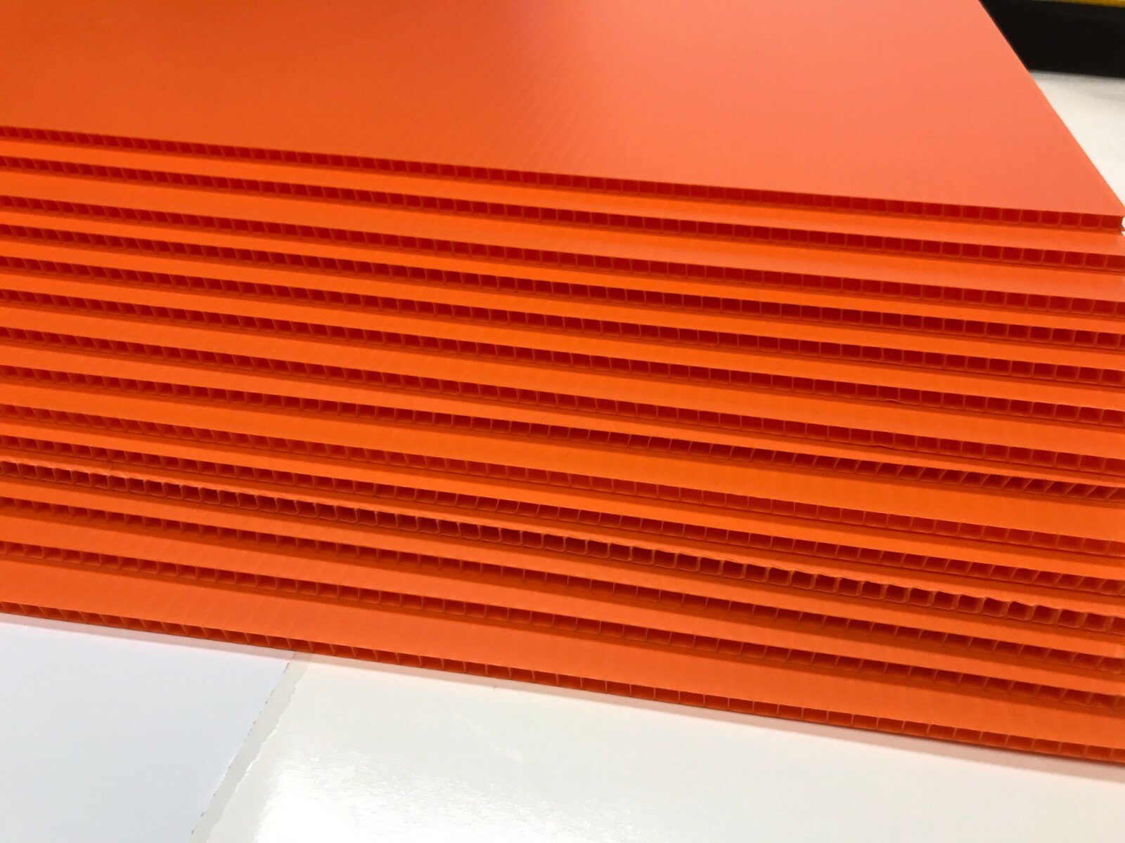 100 Blank Signs Orange 18” X 24” x4 mm corrugated plastic panel , 100 pieces