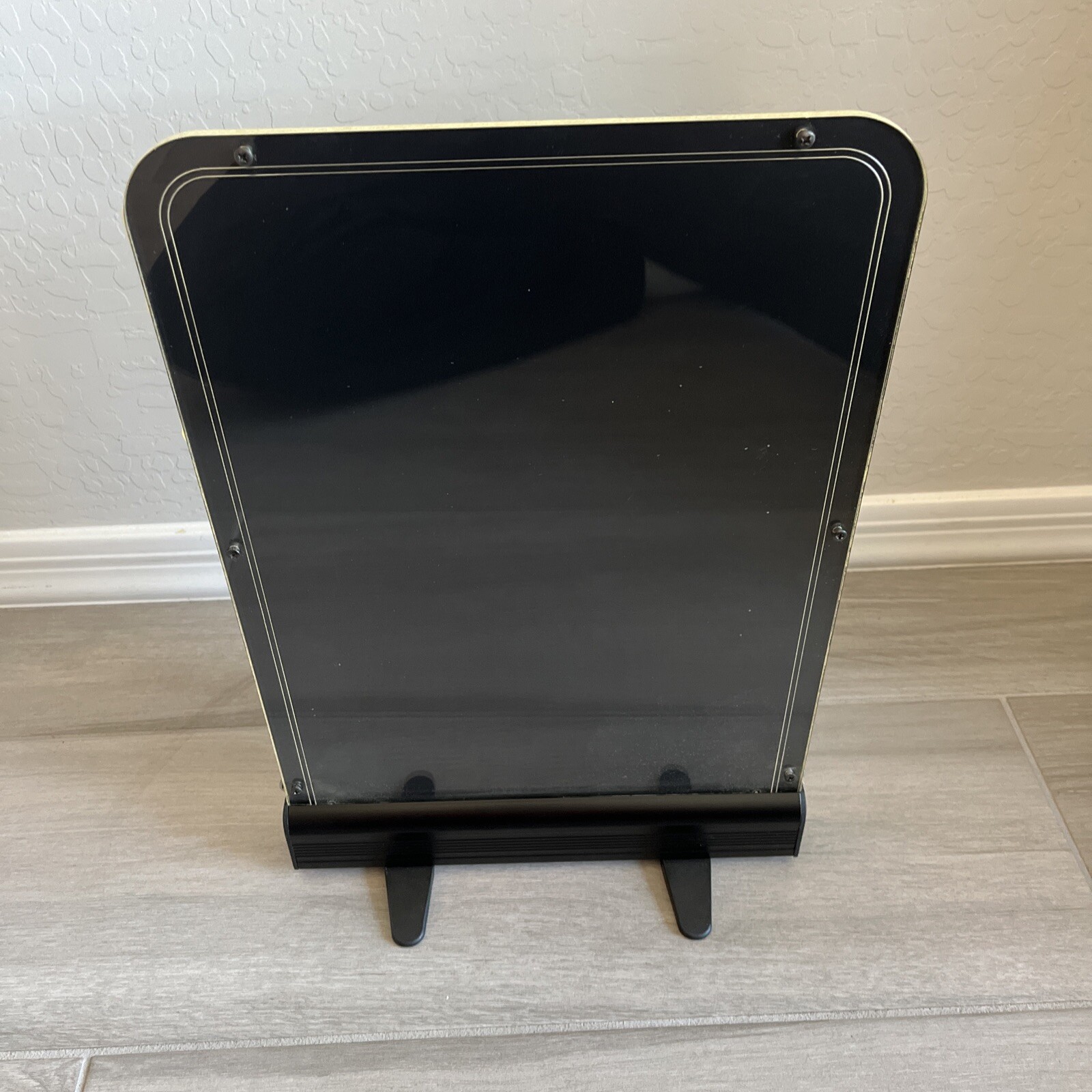 Glowrite 12 x 18 Write-On, Wipe-Off Illuminated Sign 7 Colors Continuous Change