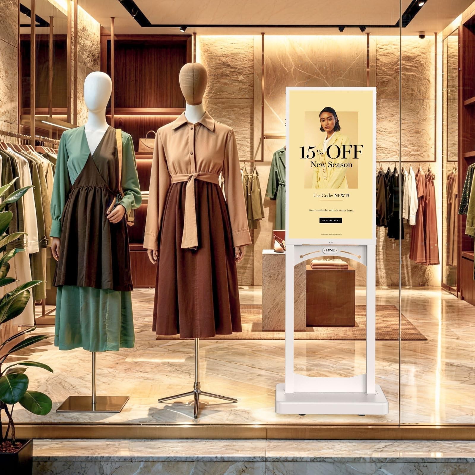 32 Inch Indoor Digital Signage Display 1000 Nits Window Advertising Display Kio