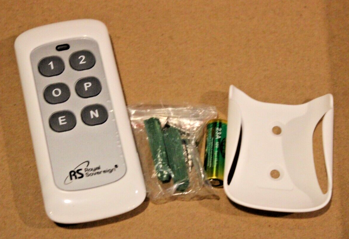 ROYAL SOVEREIGN MULTI-COLOR PROGRAMMABLE FLASH OPEN SIGN RSB-1770E WINDOW WALL