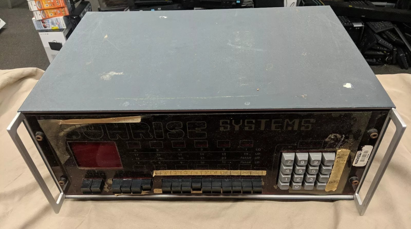 Sunrise Systems MTOS CONTROL UNIT COMPUTER FOR 4 TICKER LED LIGHT SIGN BARS