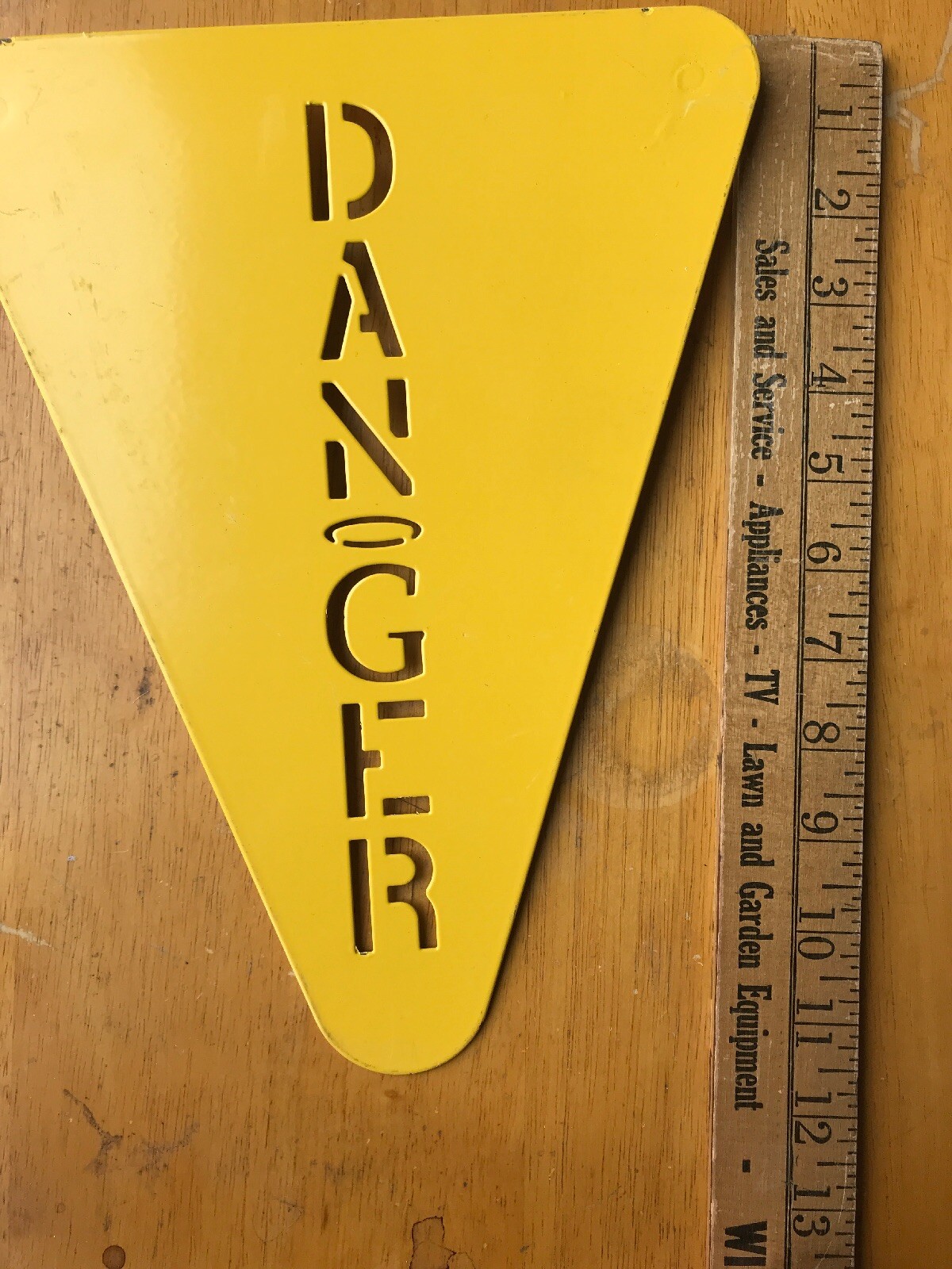 Metal Yellow DANGER Sign 12”x9” (NEW) Qty-1 Free Same Day Shipping!