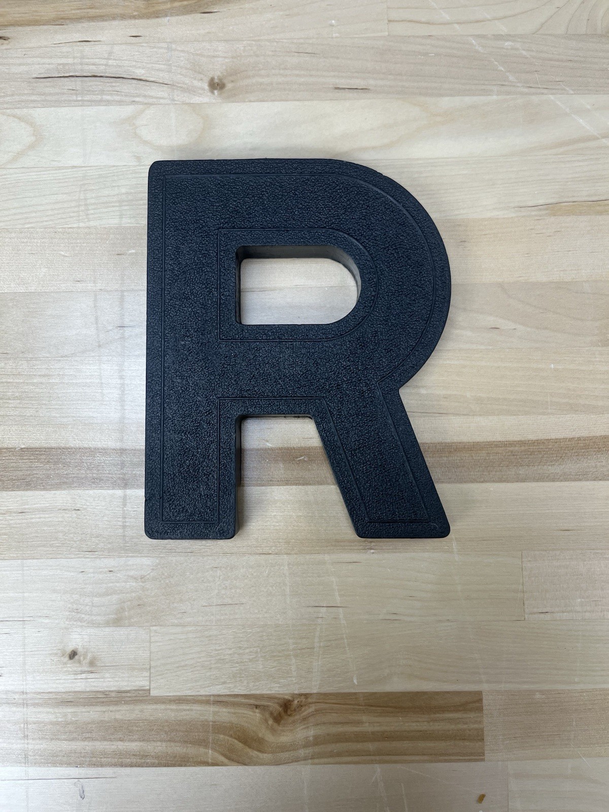 Wagner Sign Group Inc. 6″ Slotted Black Plastic Exterior Sign Letters