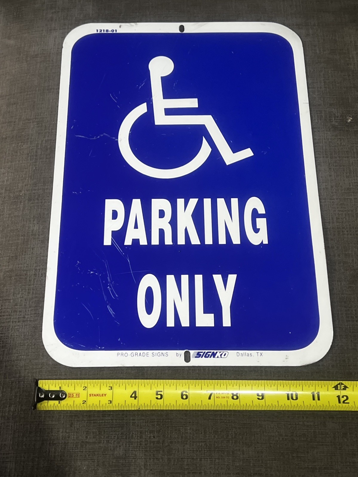 Handicap Parking Sign. 12×18 Inch