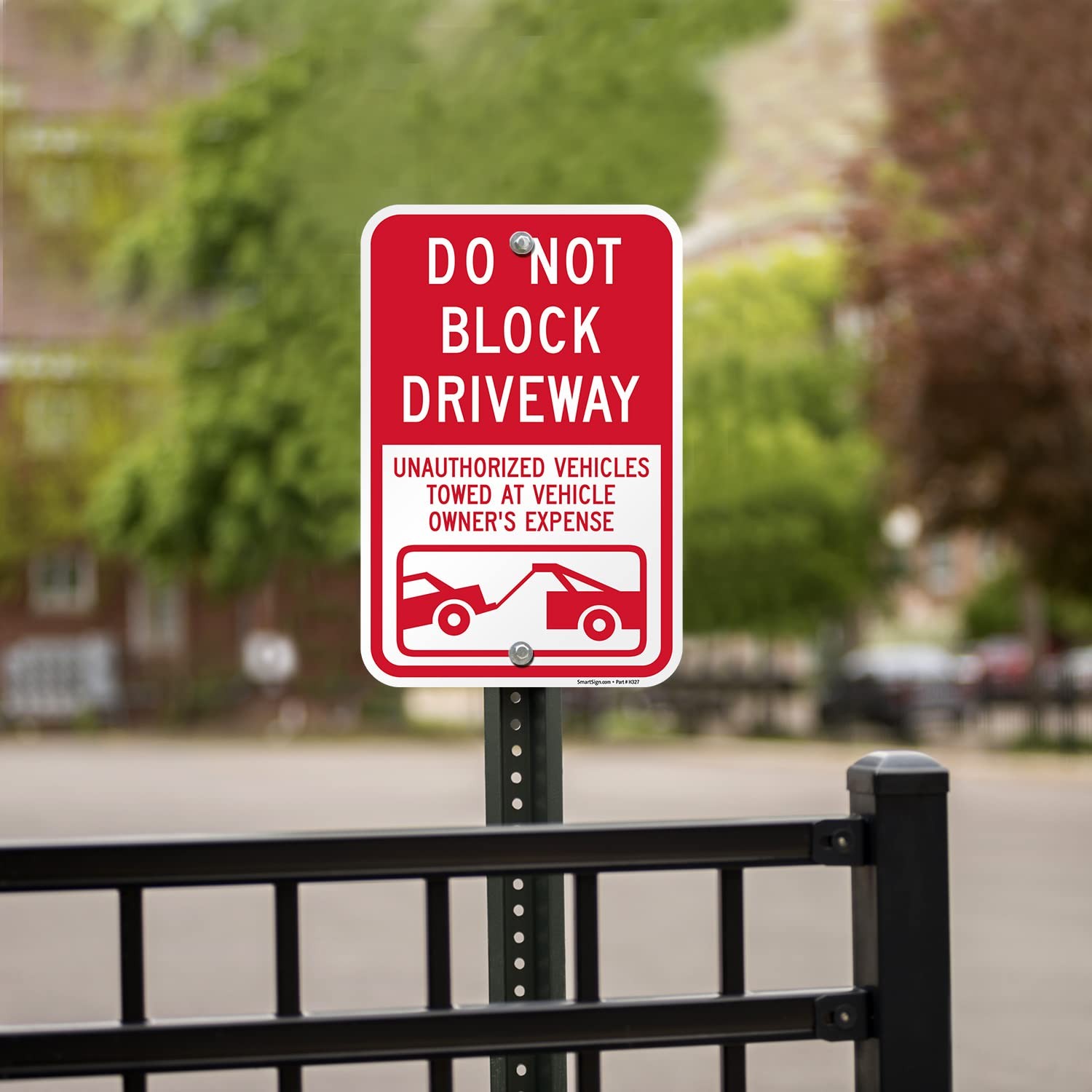 Smartsign 18X12 Do Not Block Driveway Unauthorized Vehicles Towed At Vehicle