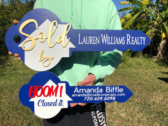 Blue Sold Key Sign for Realtors Prop Closing