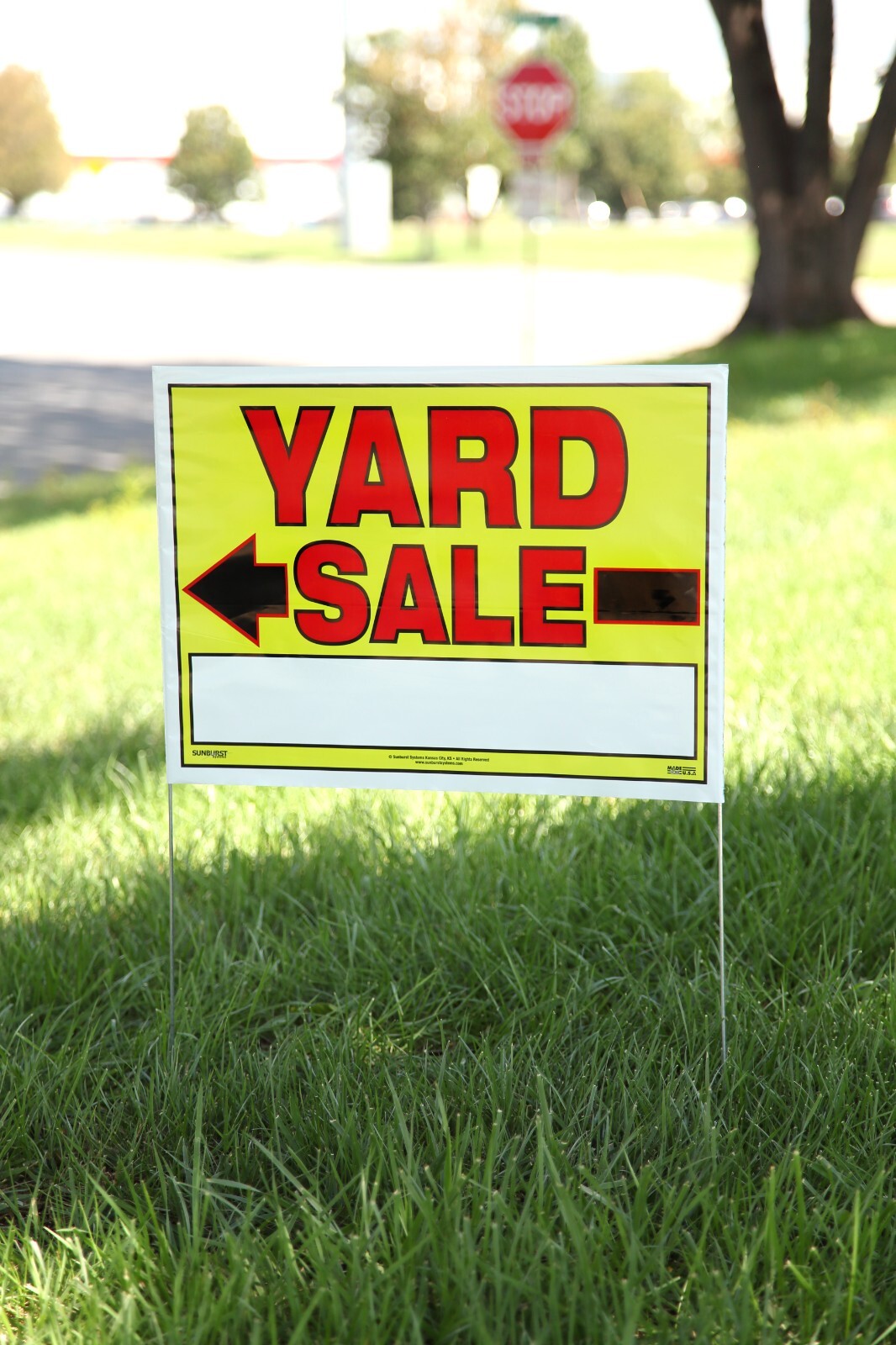 Yard Sale Sign W/ Stake, 22″ x 32″ Fully Assembled with Metal Stake, 10 pack