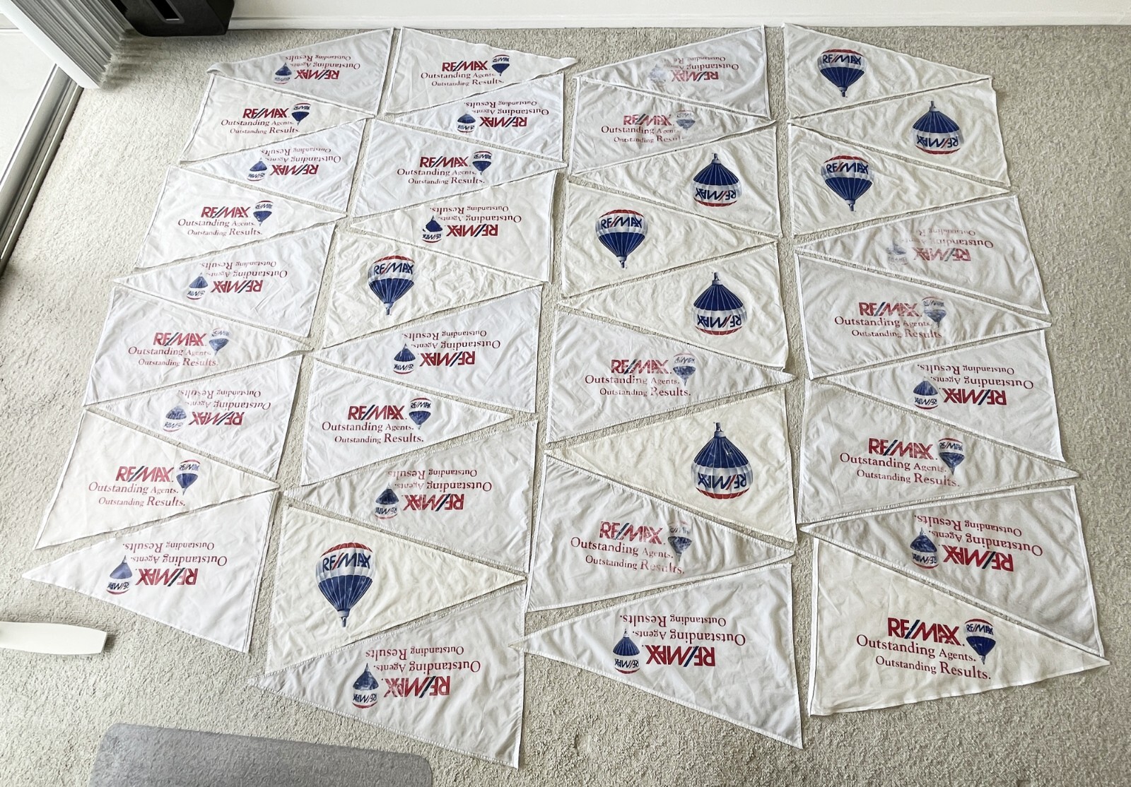 👉 Lot of 37 RE/MAX Real Estate Pennant Flags for PVC Poles with Slots