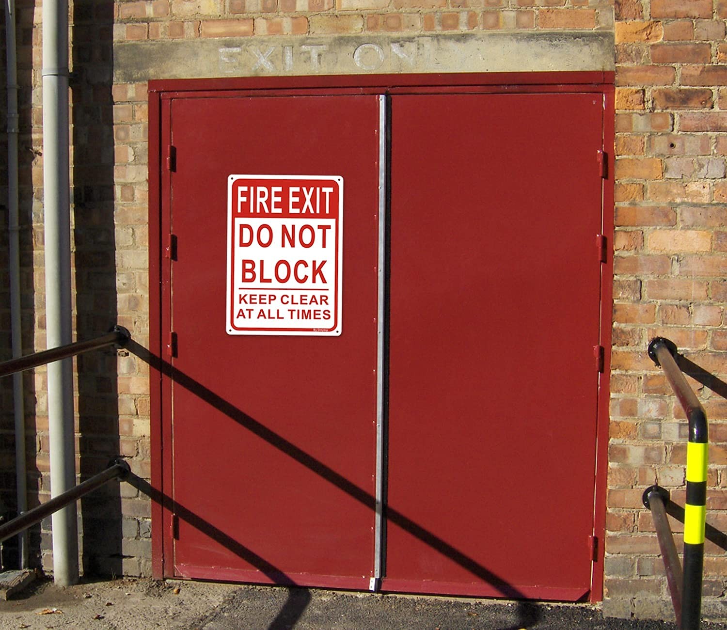 Fire Exit Sign Do Not Block Door Signs Keep Clear at All Times Sign 10 x 7 In…
