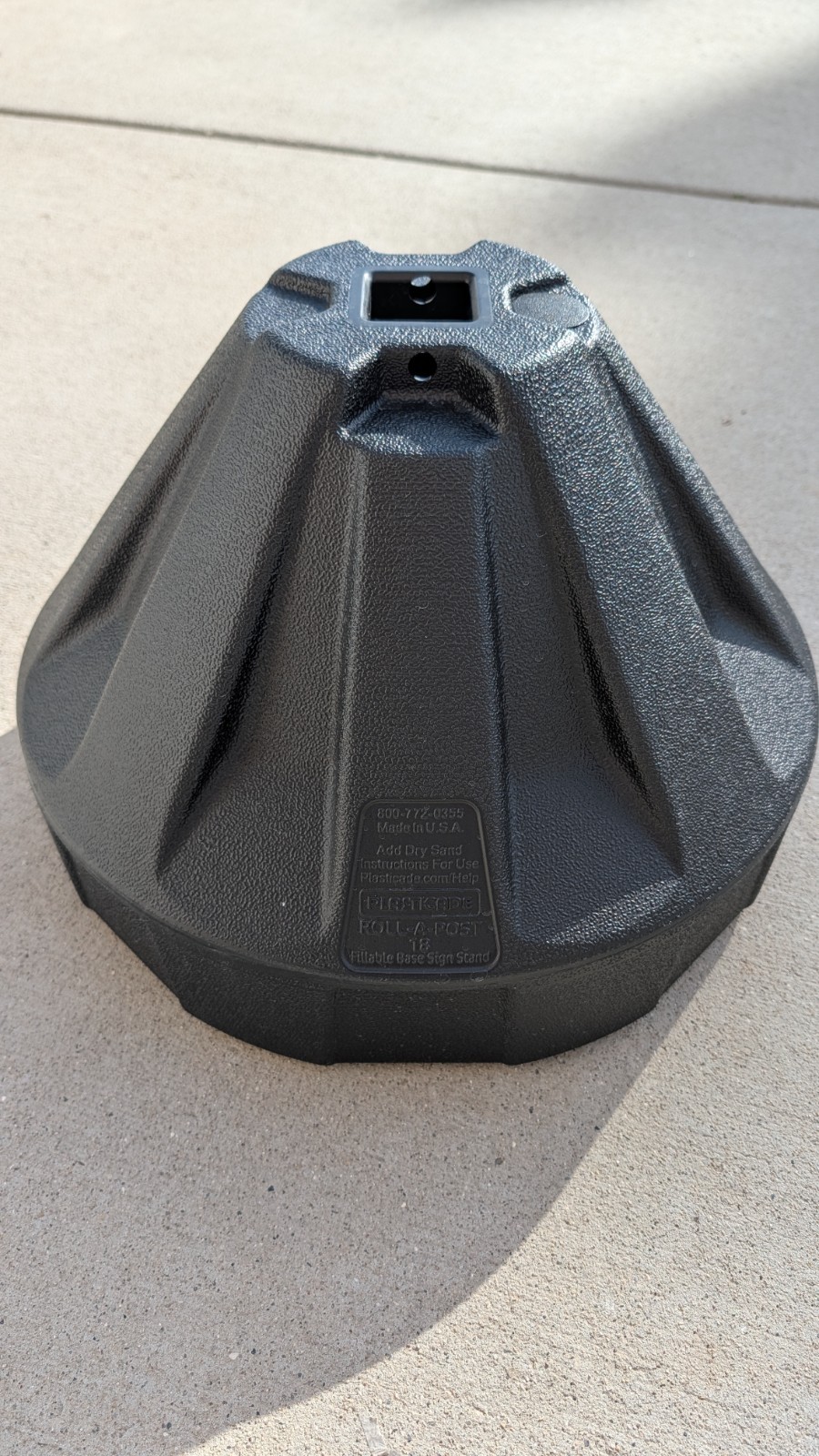 Plasticade Roll-A-Post Portable Sign Base, 18″, Plastic, Black 🔥New🔥
