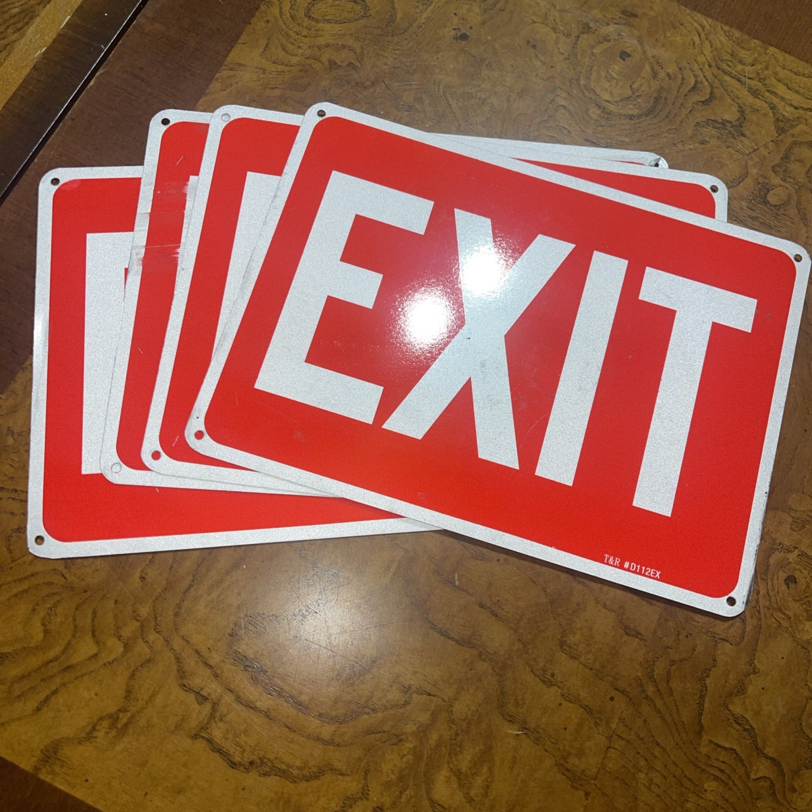 T&R Exit Sign – 4 Pack – 10 x 7 Inches Rust Free .040 Aluminum Reflective – U…