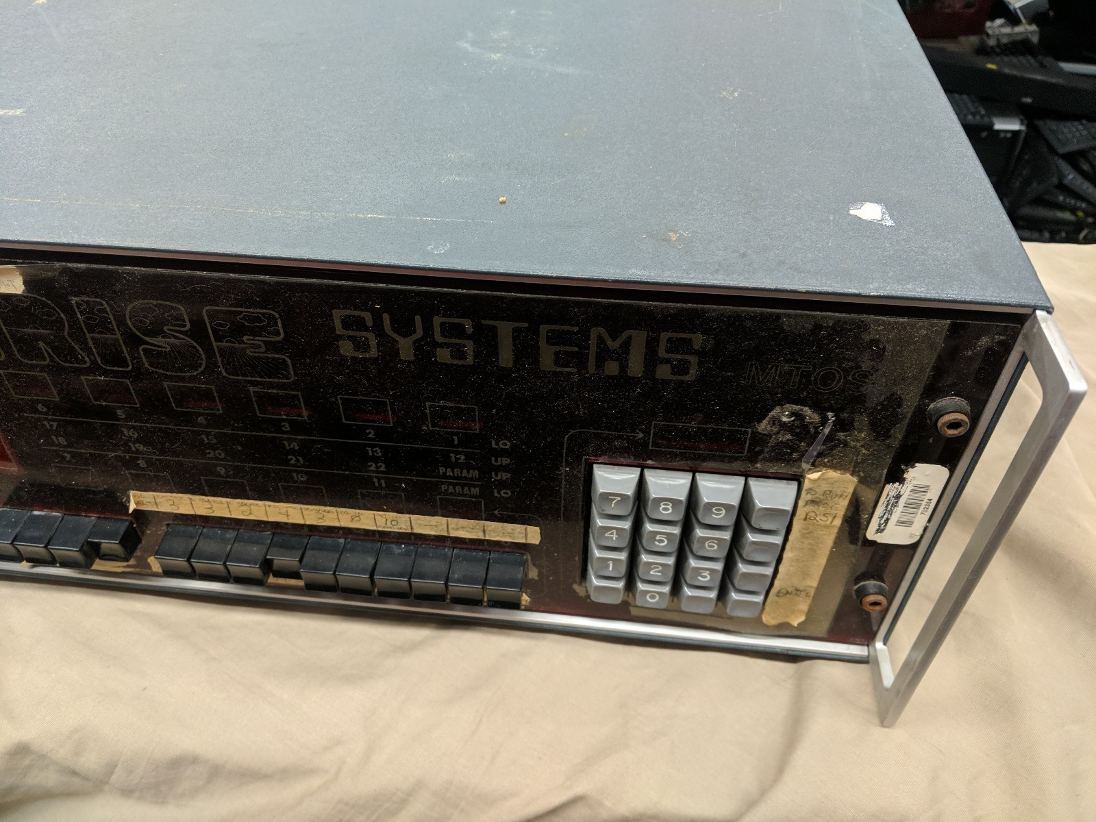 Sunrise Systems MTOS CONTROL UNIT COMPUTER FOR 4 TICKER LED LIGHT SIGN BARS