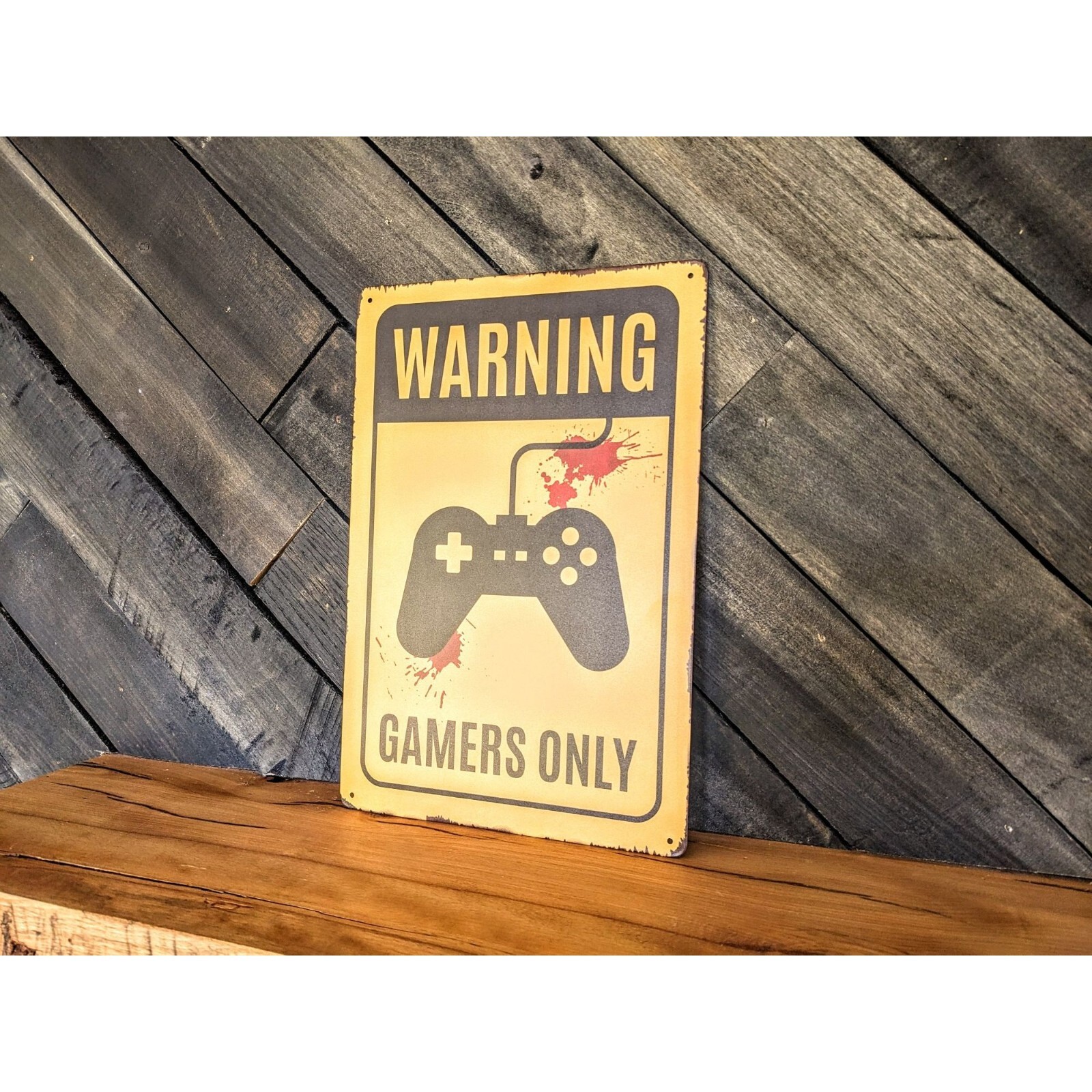 Warning Gamers Only Sign – 12in x 8in