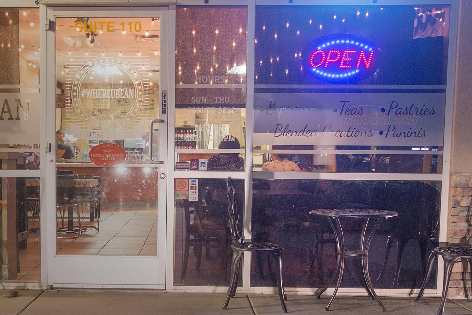 Neon Open Sign for Business: Oval LED Sign with Flashing Mode for Stores – Inclu