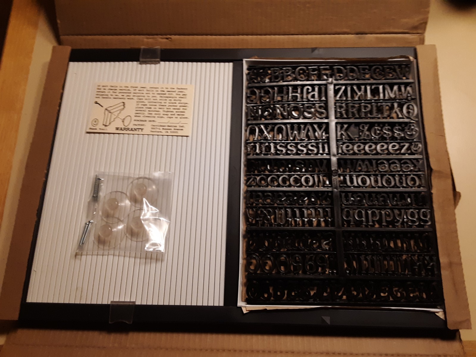 Vintage Open/Closed Sign with Movable Letters NOS
