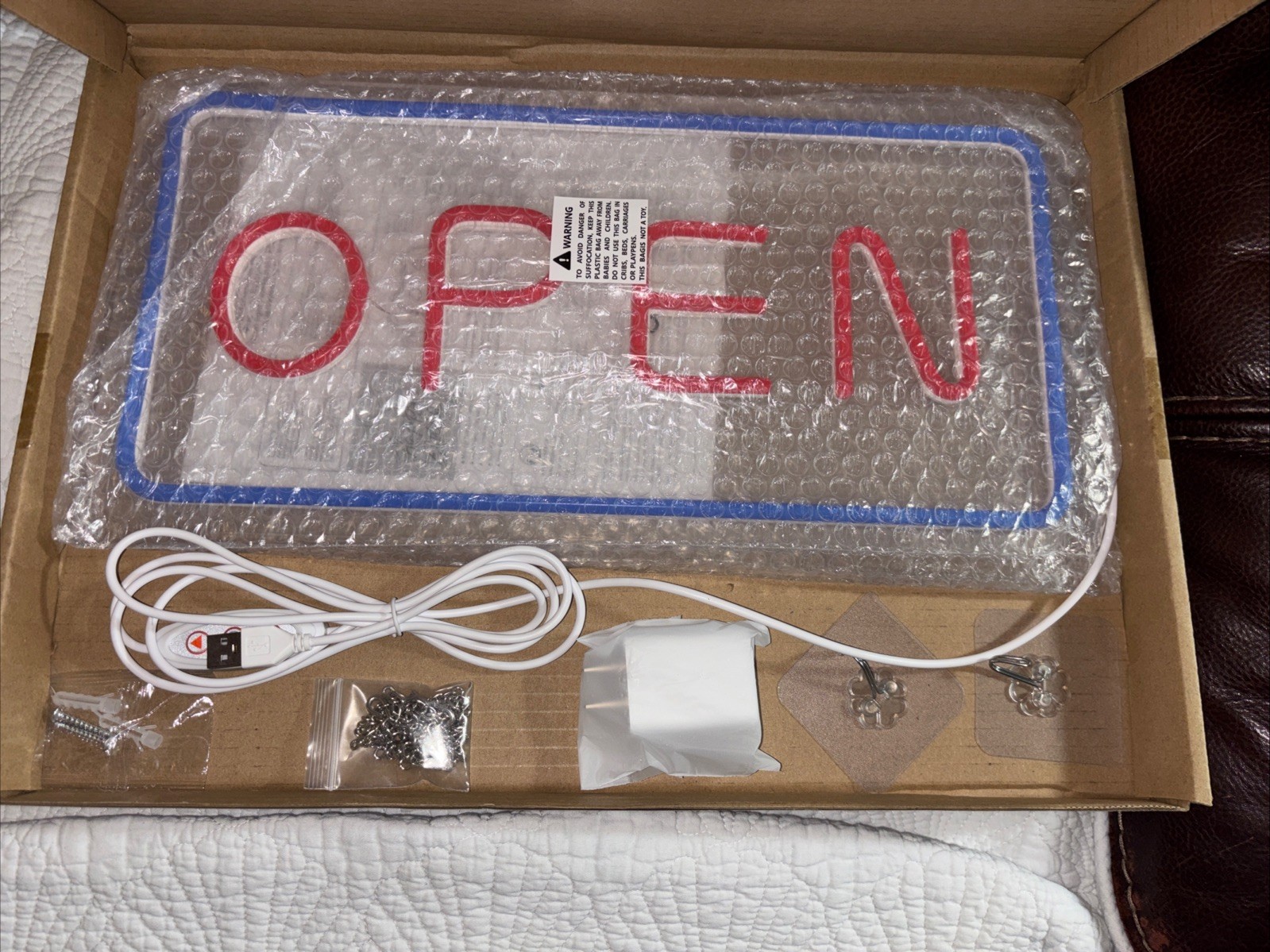 Vibrant “OPEN” LED Neon-Style Sign – Blue And Red Illumination