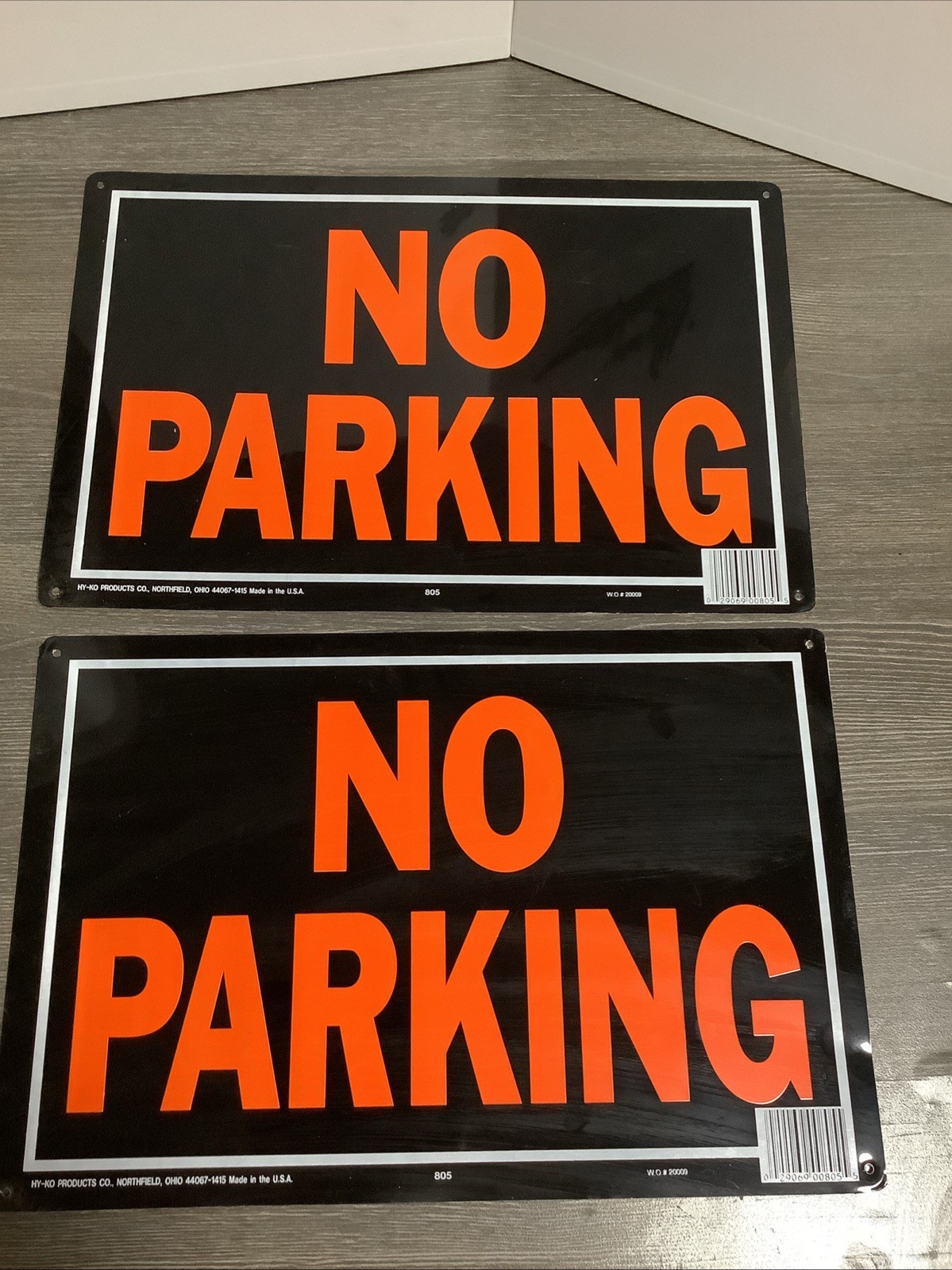 NO PARKING SIGNS Lot Of 2 – black/orange metal – approx. 14″x9″ – Hy-Ko 805 NOS