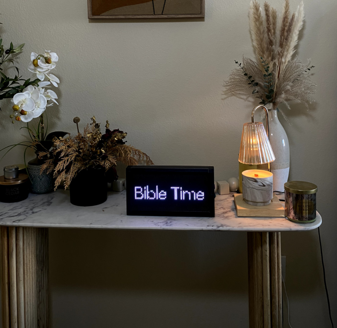 *PRESALE REFUGED 5″x8.7″ LED Door Sign Programmable Scroll Message Display board