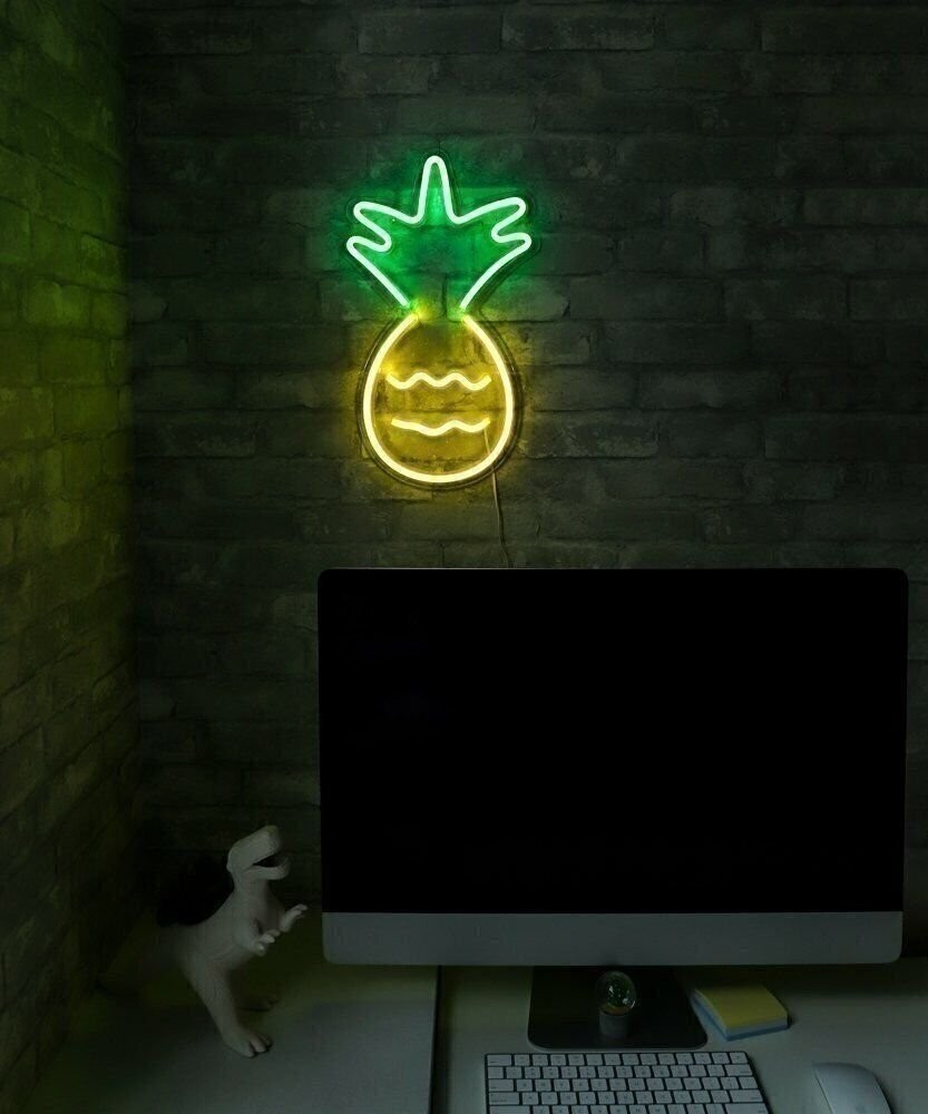 Isaac Jacobs 17” x 10” inch LED Neon ‘Yellow & Green Pineapple’ Wall Sign