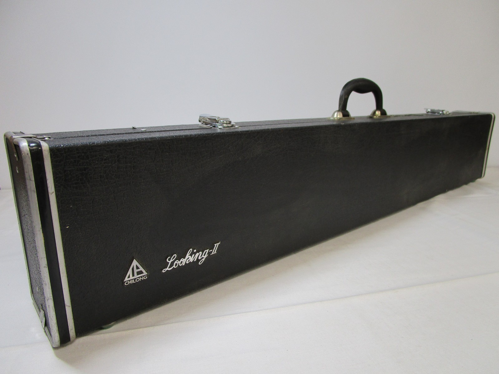 VTG Looking II- Retro Vid Game Store Advertising Board Chilong Game Corp w/ Case