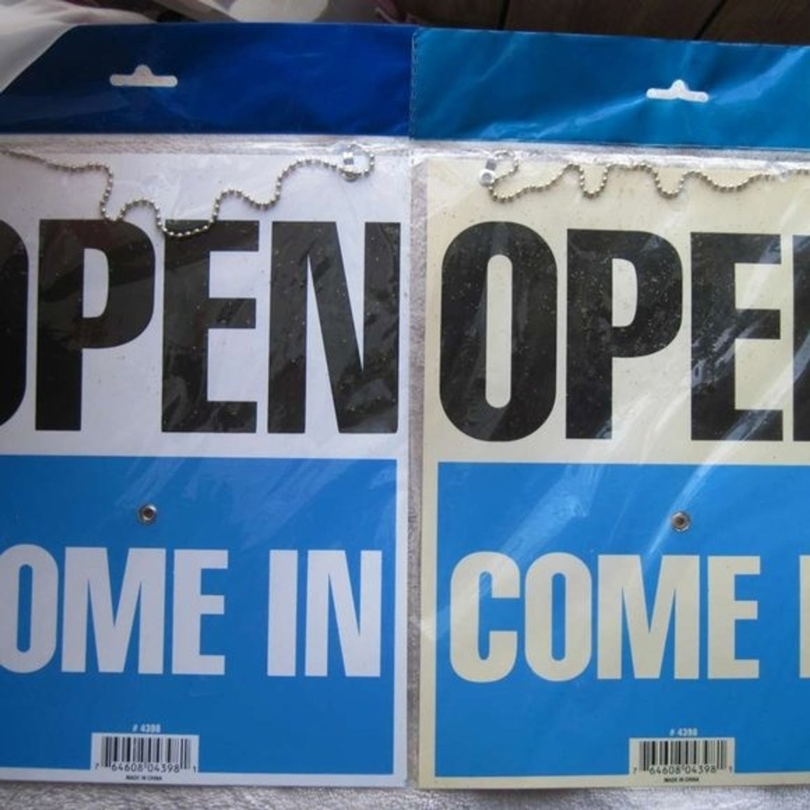 Bazic Rectangular Open Come In Will Return Adjustable Clock Sign Chain 9 x 7.5 “