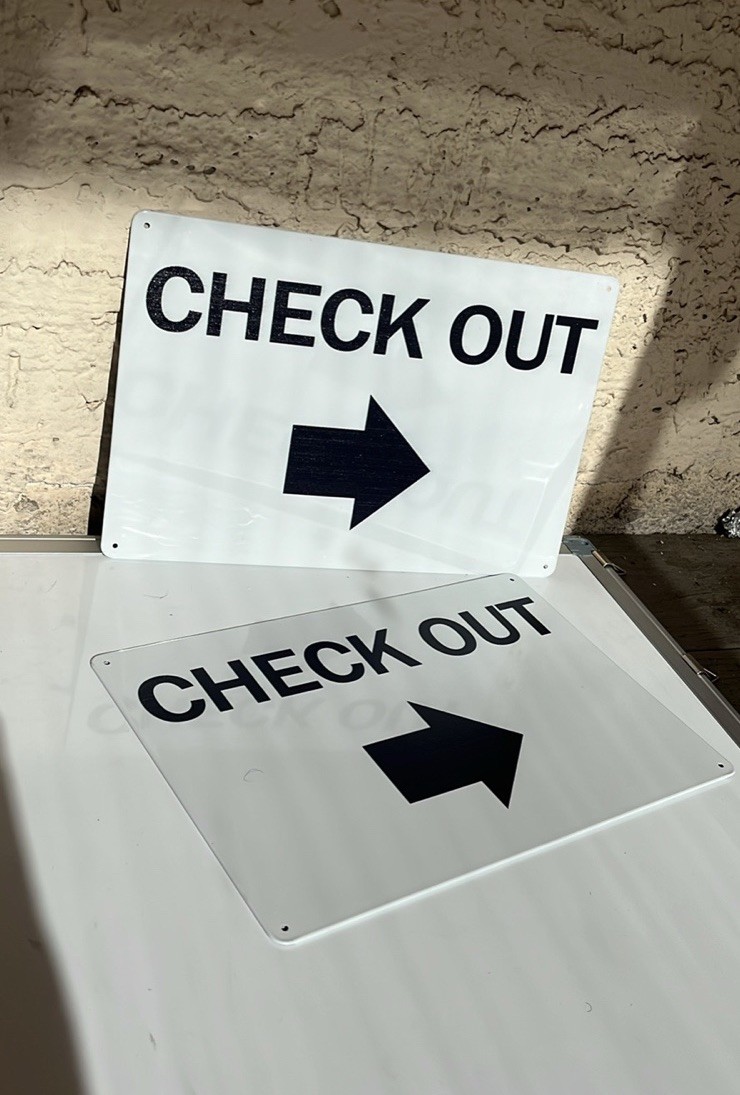 Metal Exterior Directional Arrow Signs Set Wall Mounted Door Business Portable