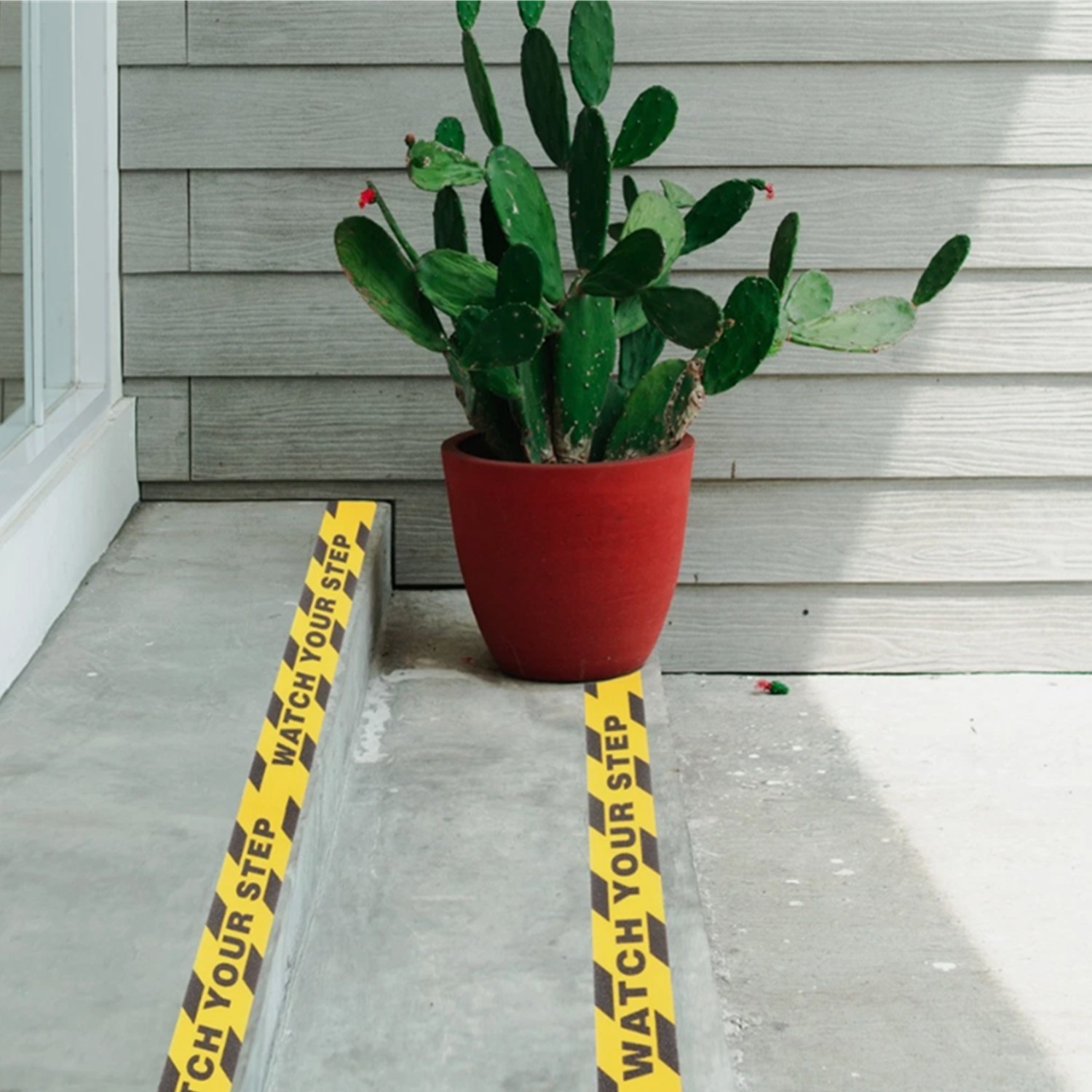3 Pack Watch Your Step Sign Anti-slip Warning Sticker Adhesive Warning Tape Roll