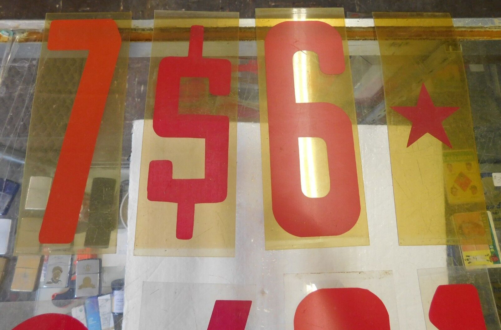 450-500 Red Numbers & Symbols Outdoor Flashing Sign Changeable 8″ on a 9″ Panel