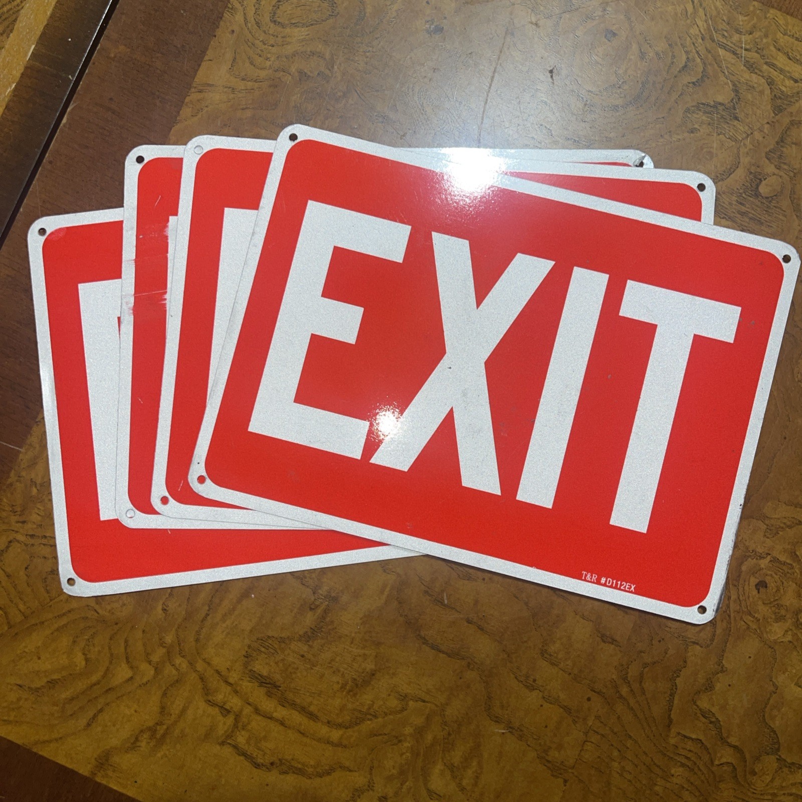 T&R Exit Sign – 4 Pack – 10 x 7 Inches Rust Free .040 Aluminum Reflective – U…