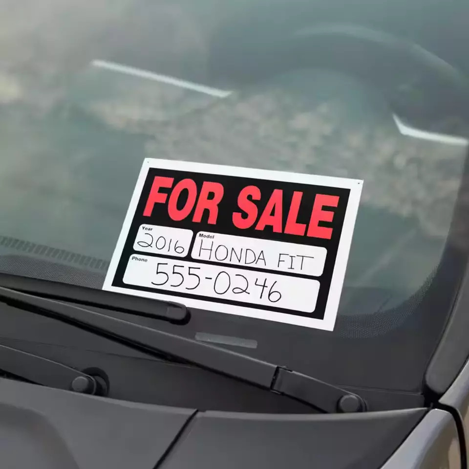 Plastic Auto for Sale Sign – 8 in. x 12 in. Durable, Weatherproof, Easy to Read