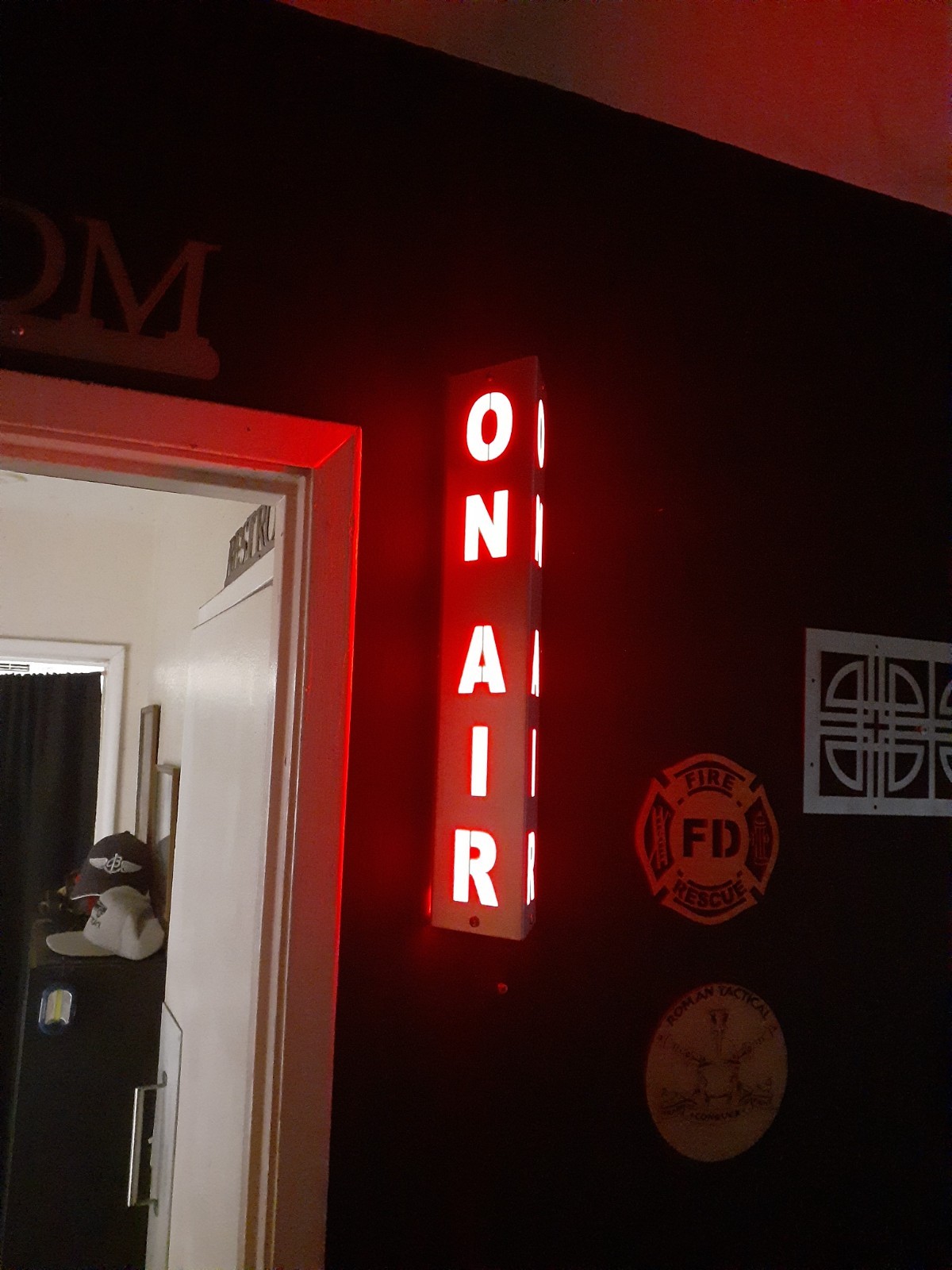 Lighted Sign “ON AIR” Aluminum 120V w/ Remote & Bluetooth. 18 inch