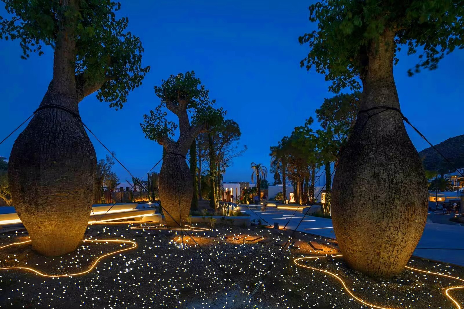 Outdoor White Laser Firefly Lamp Dynamic Projector Lights LED Spotlight 10W-30W
