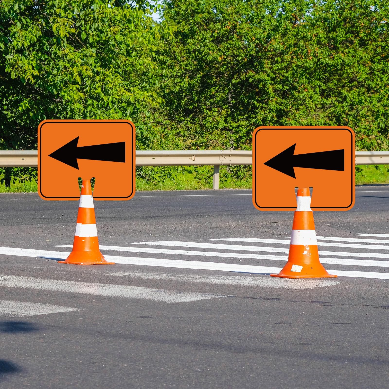 4pcs Reversible Arrow Signs for Traffic Safety Cone 12.6×10.4in Waterproof Wa…