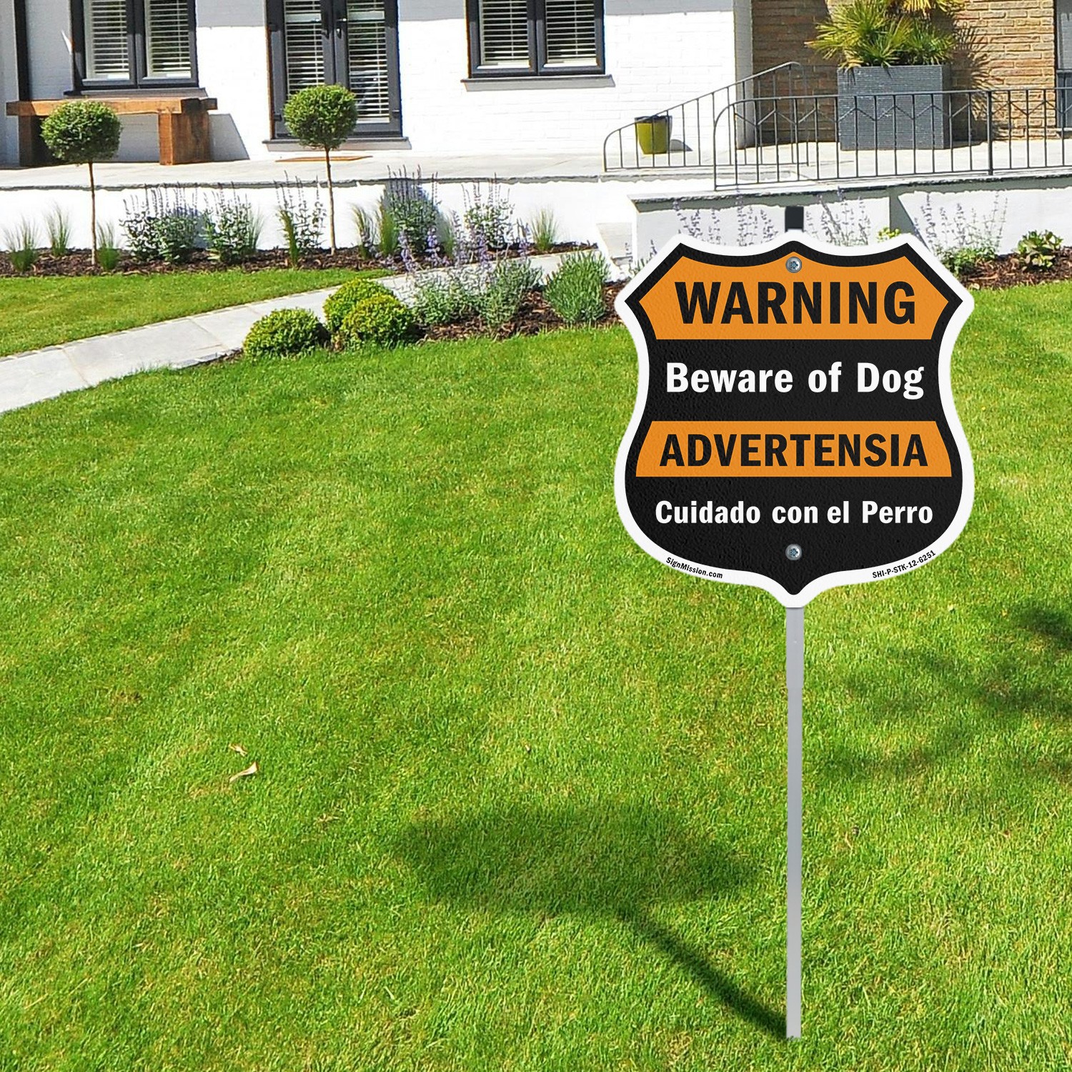 Beware of Dog Bilingual English / Spanish Shield Shaped Sign With Stake