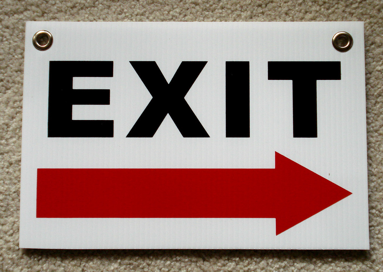 EXIT with ARROW POINTING RIGHT 8″ x12″ Plastic Coroplast Sign with Grommets