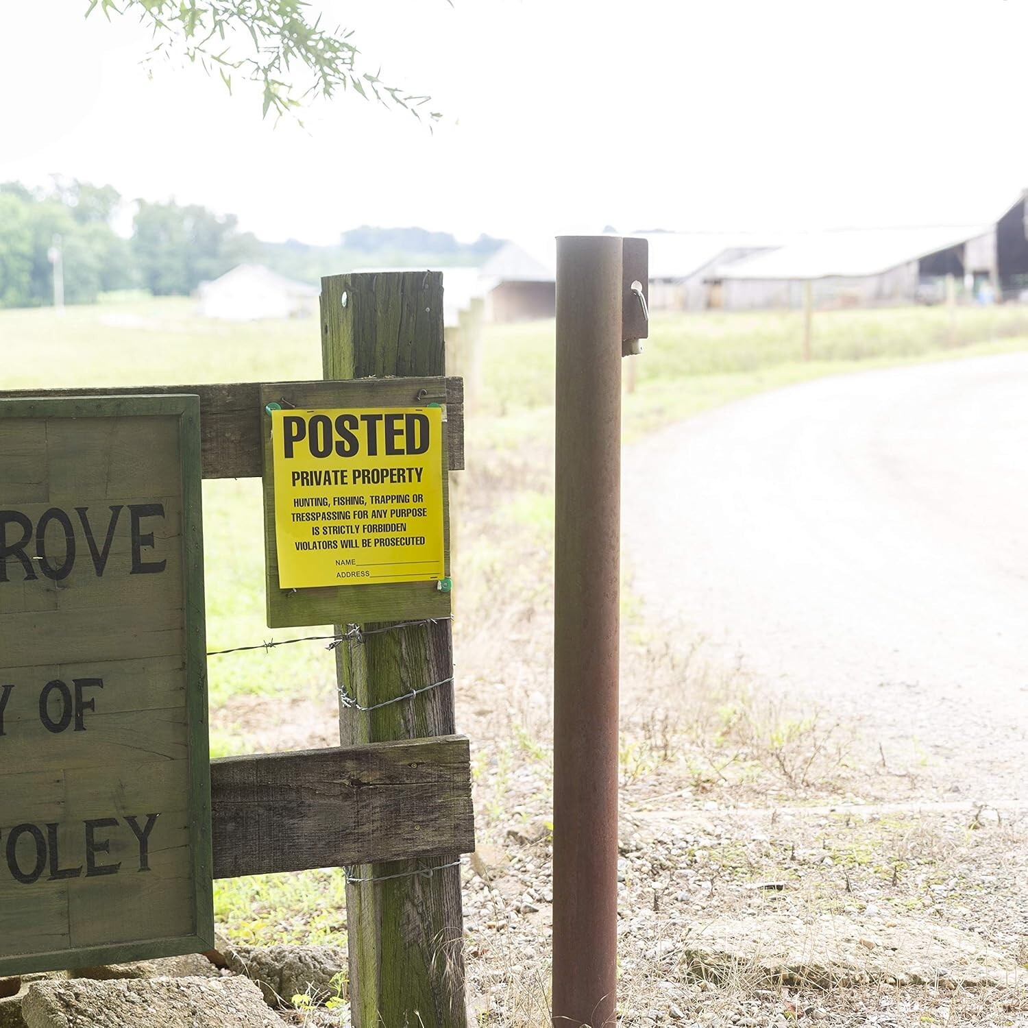 Posted Signs 20-Pack, No Hunting/Trespassing, Heavy Duty, 11″x11″ Yellow