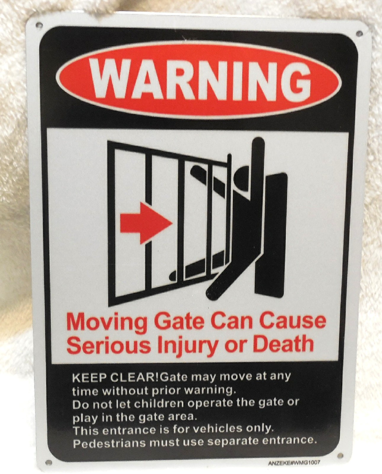 New 2 Pack “Moving Gate Can Cause Injury” Reflective Aluminum Signs 10″x7″