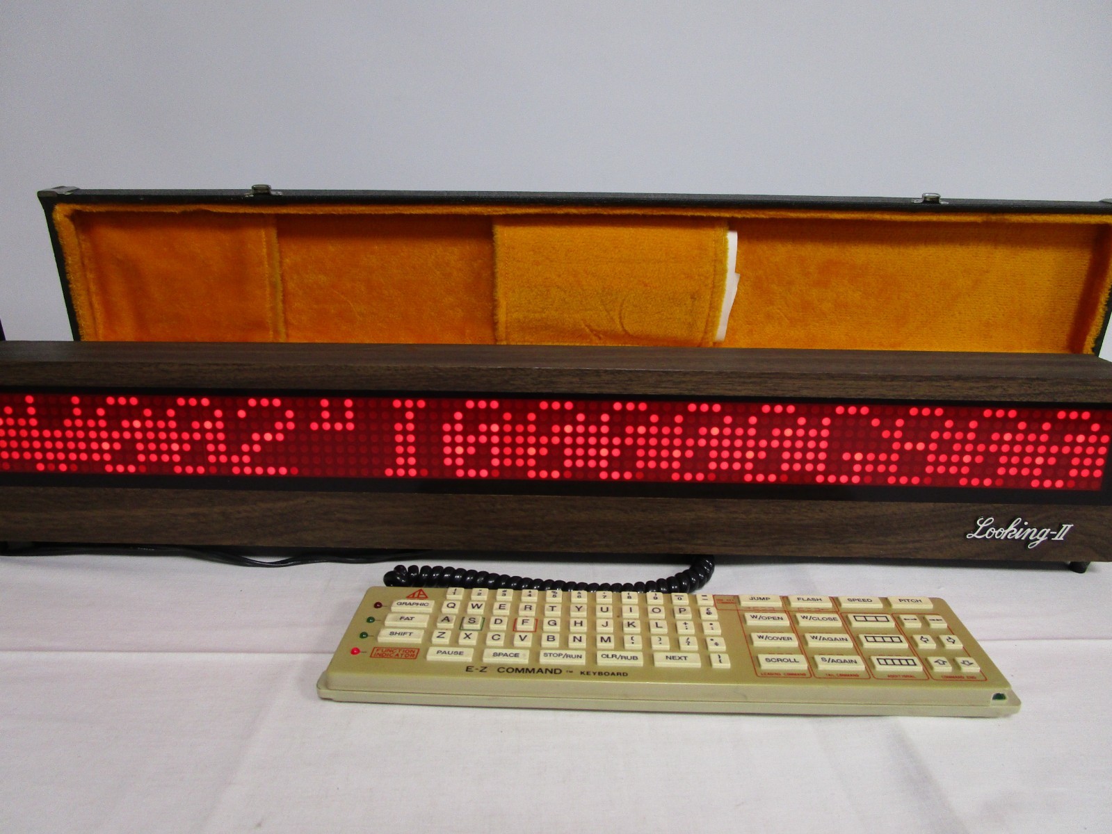 VTG Looking II- Retro Vid Game Store Advertising Board Chilong Game Corp w/ Case