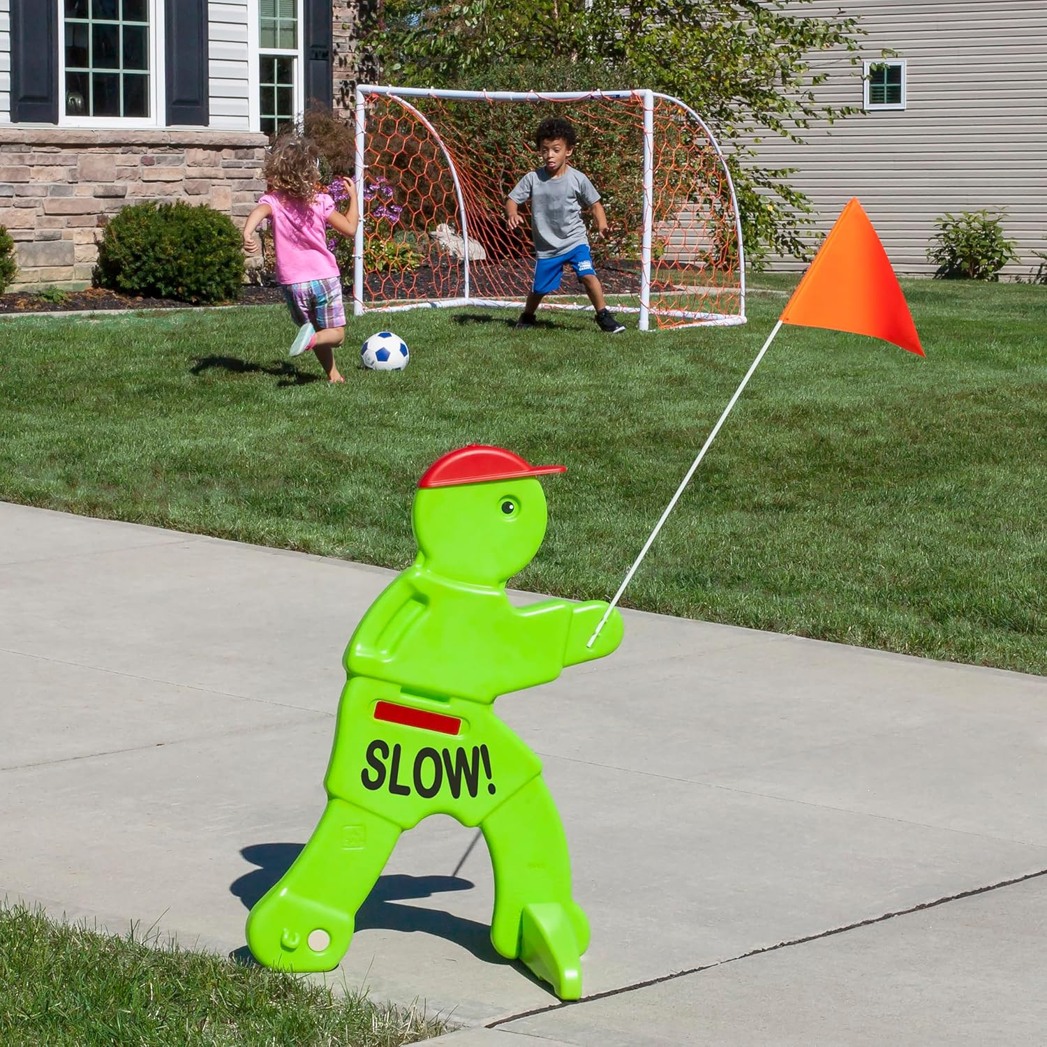 Kids Safety Street Sign 32 Inch Reflective Warning Sign with Flag