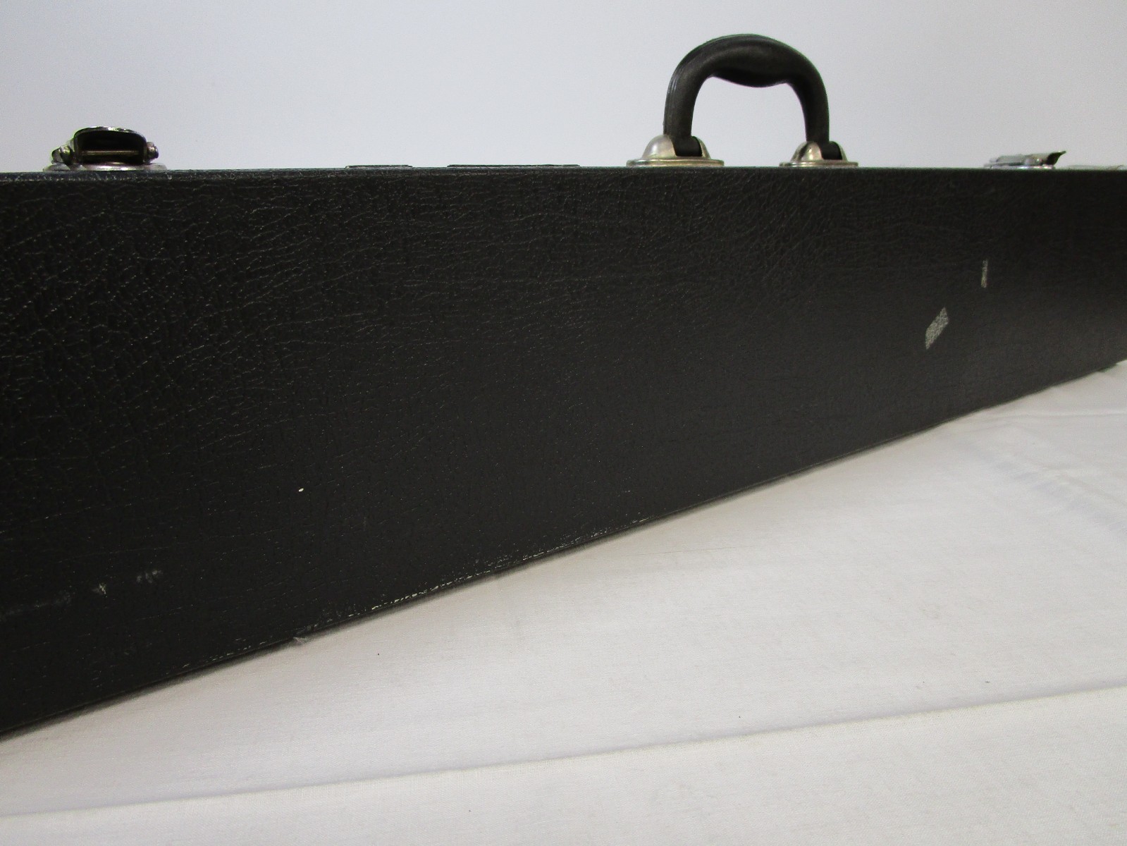 VTG Looking II- Retro Vid Game Store Advertising Board Chilong Game Corp w/ Case