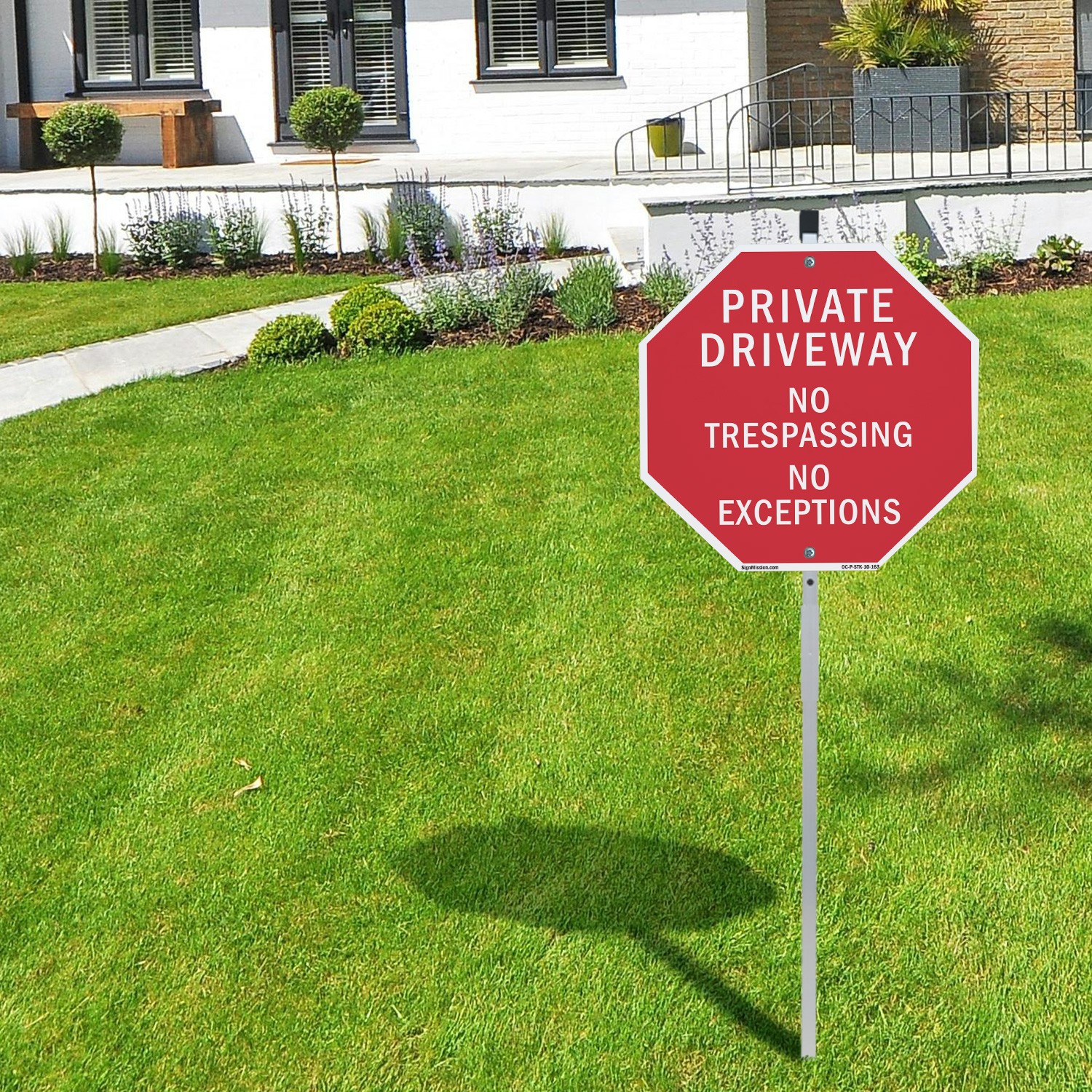 Private Driveway No Trespassing N Octagon Sign With Stake Weather Resistant