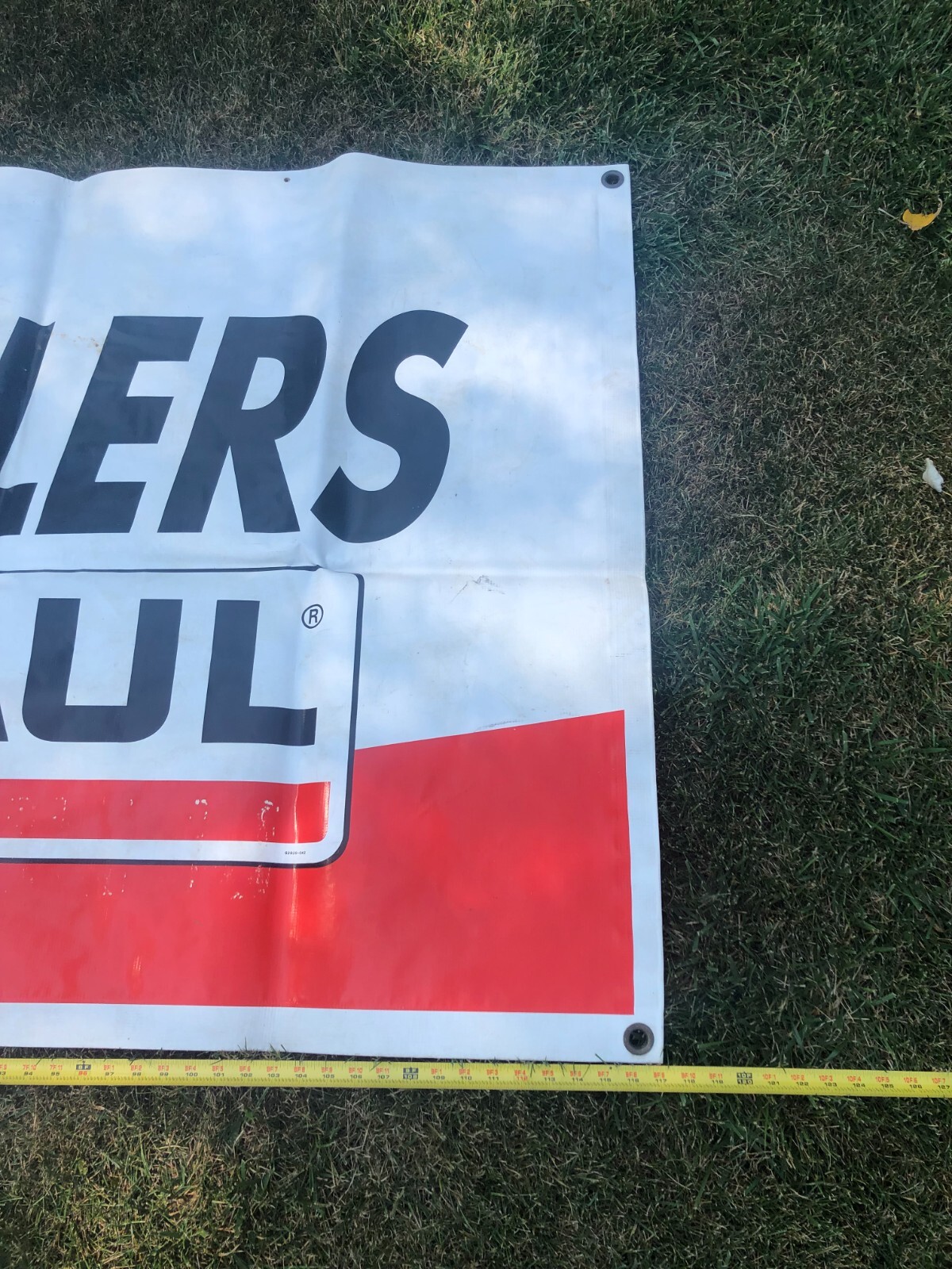 90’s UHAUL Vinyl Advertising Hanging Banner 9′ 9″ x 3′ 5 1/4″ Rectangular Shape